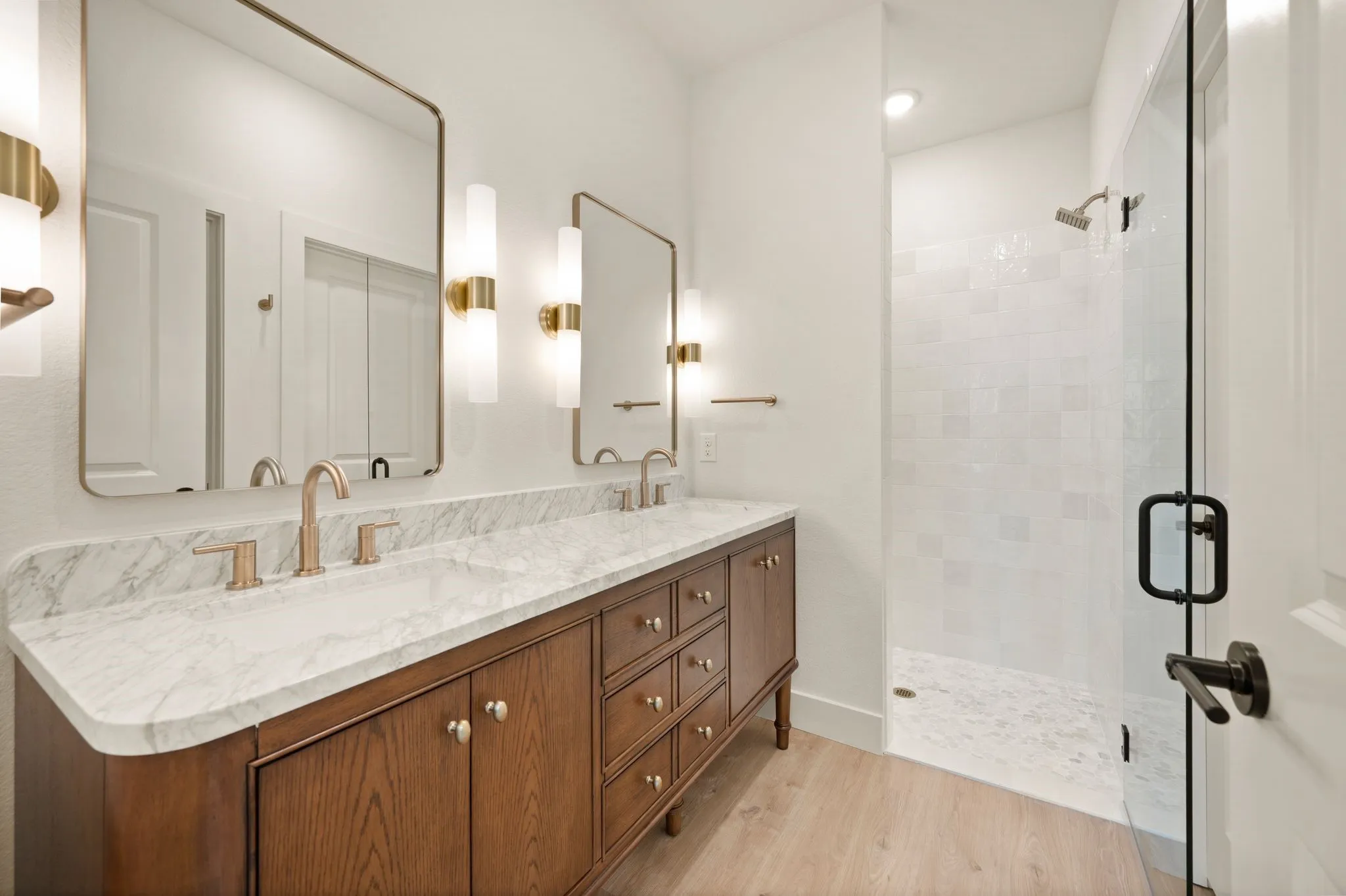Single Family Residence For Sale in Hood County , 605 Mustang Trail, Granbury, Texas 76049, 3 Bedroom, 2 Bathroom, 2 Garage spaces, 1,535 Sqft, built in 2026, mls#21387199, Real Estate Agent in Granbury, Homes For Sale in Hood county, Homes For Sale in Granbury, Realtor in Granbury Texas, Real Estate Brokerage Independent Realty Texas, Luminita Cordes Realtor