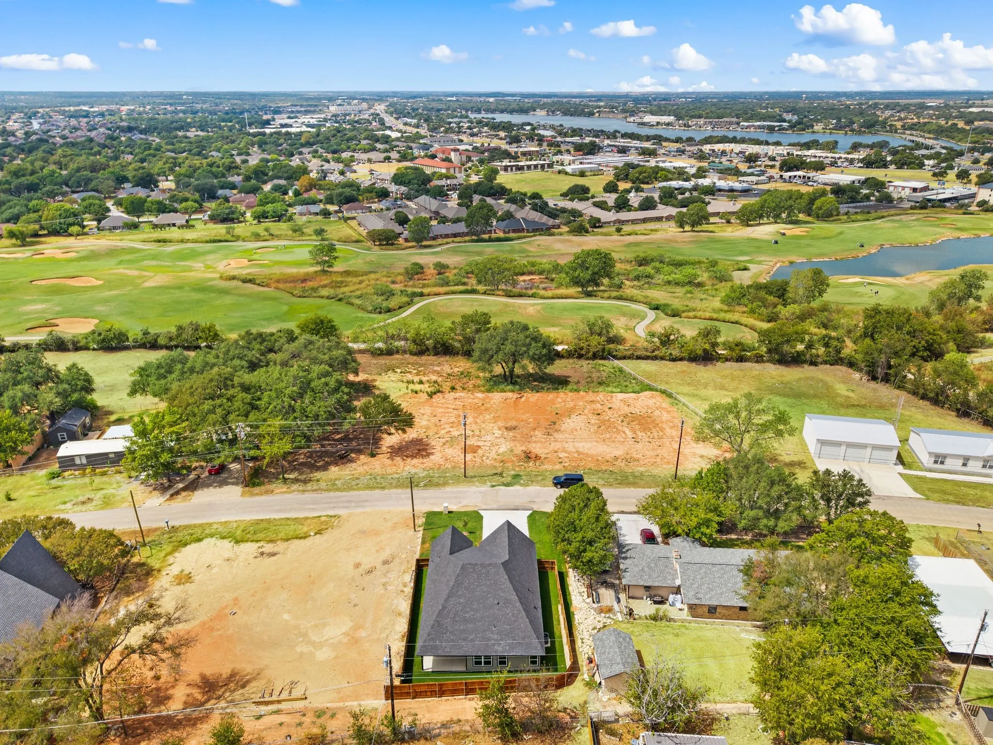 Single Family Residence For Sale in Hood County , 605 Mustang Trail, Granbury, Texas 76049, 3 Bedroom, 2 Bathroom, 2 Garage spaces, 1,535 Sqft, built in 2026, mls#21387199, Real Estate Agent in Granbury, Homes For Sale in Hood county, Homes For Sale in Granbury, Realtor in Granbury Texas, Real Estate Brokerage Independent Realty Texas, Luminita Cordes Realtor