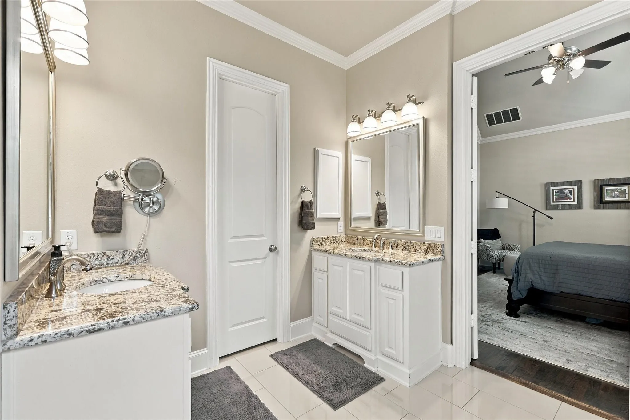 Single Family Residence For Rent in Denton County , 621 The Lakes Boulevard, Lewisville, Texas 75056, 3 Bedroom, 5 Bathroom, 2 Garage spaces, 2,717 Sqft, built in 2014, mls#21382317, Real Estate Agent in Lewisville, Homes For Rent in Denton county, Homes For Rent in Lewisville, Realtor in Lewisville Texas, Real Estate Brokerage Independent Realty Texas, Luminita Cordes Realtor
