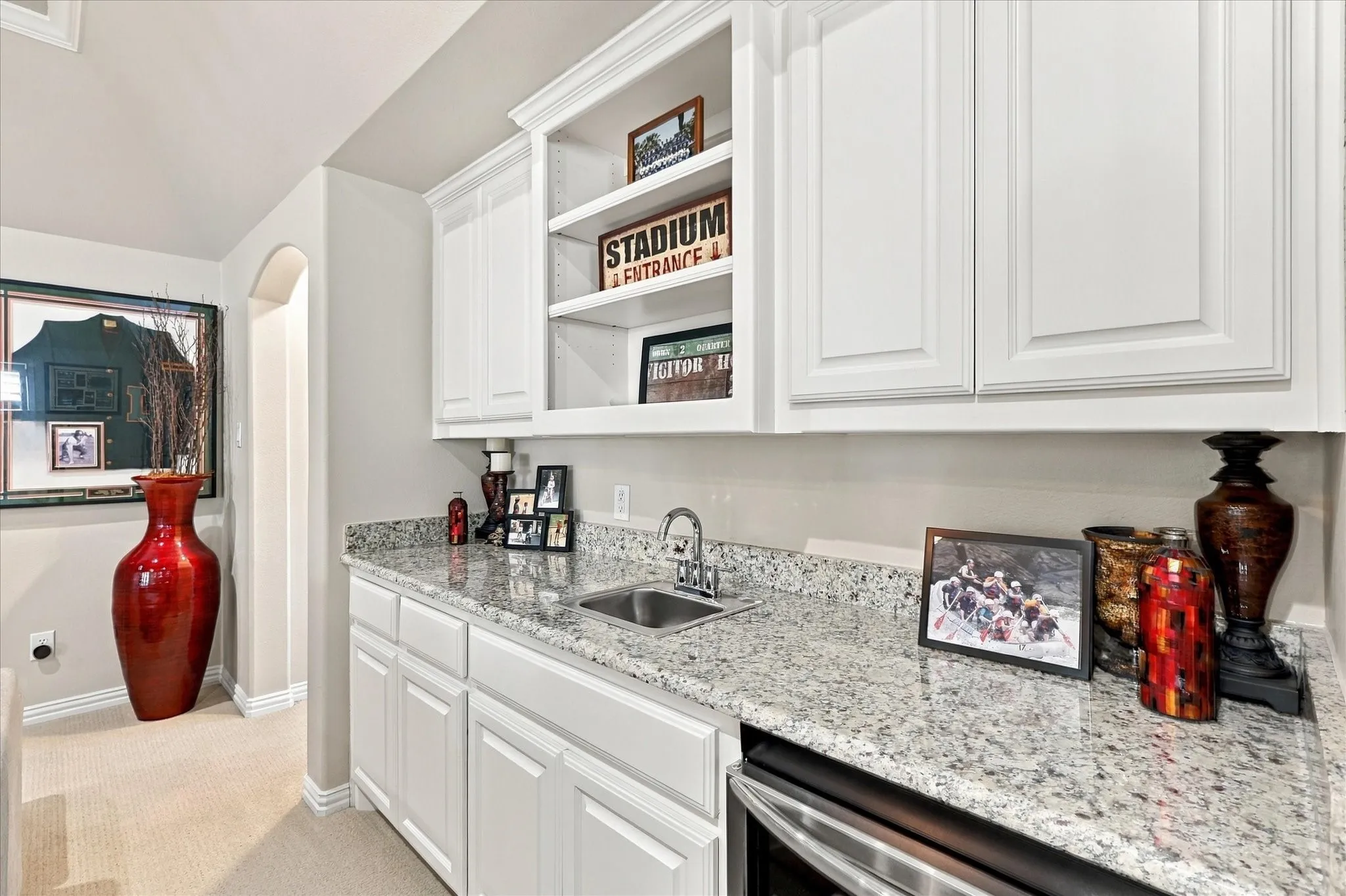 Single Family Residence For Rent in Denton County , 621 The Lakes Boulevard, Lewisville, Texas 75056, 3 Bedroom, 5 Bathroom, 2 Garage spaces, 2,717 Sqft, built in 2014, mls#21382317, Real Estate Agent in Lewisville, Homes For Rent in Denton county, Homes For Rent in Lewisville, Realtor in Lewisville Texas, Real Estate Brokerage Independent Realty Texas, Luminita Cordes Realtor