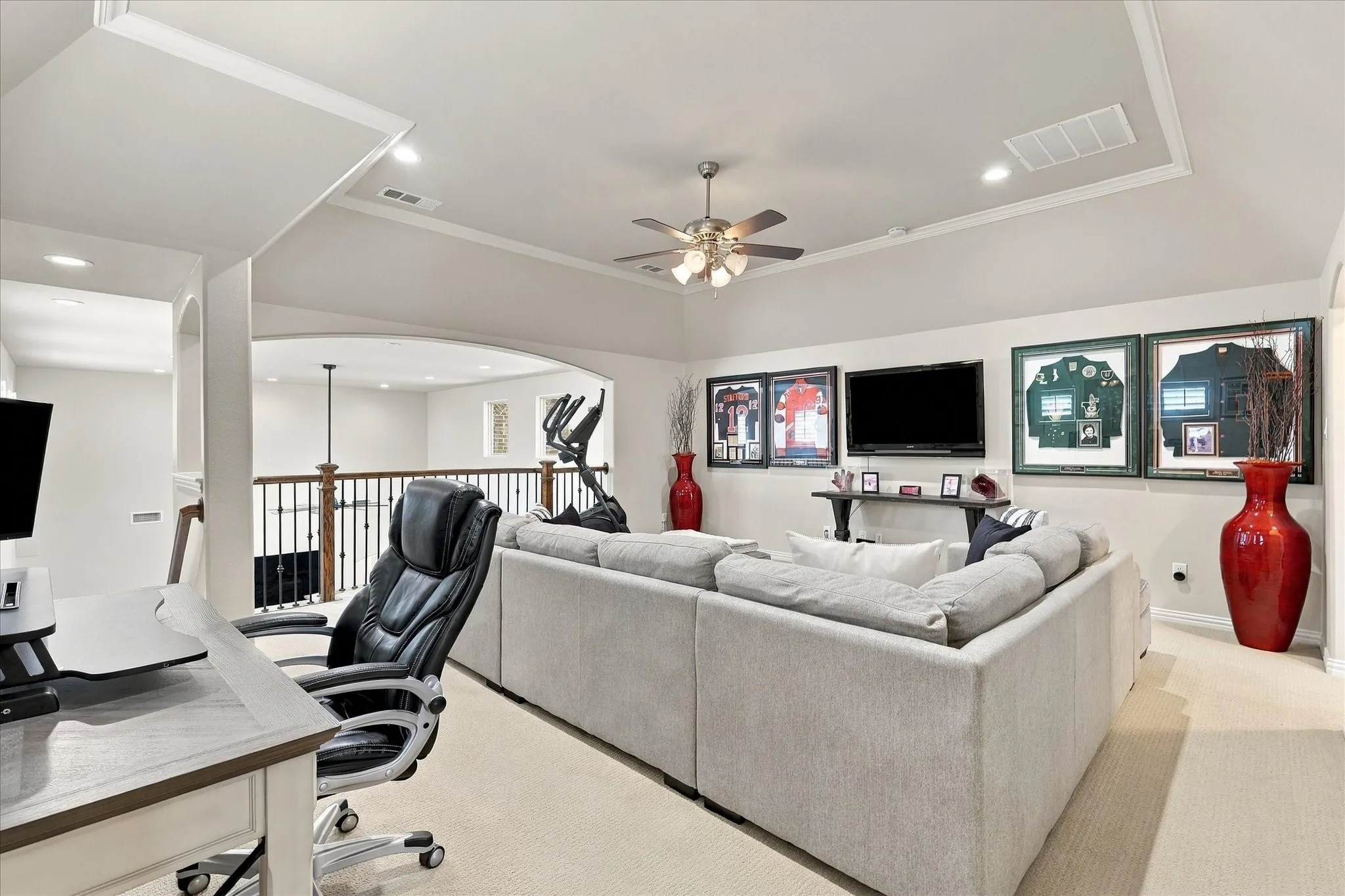 Single Family Residence For Rent in Denton County , 621 The Lakes Boulevard, Lewisville, Texas 75056, 3 Bedroom, 5 Bathroom, 2 Garage spaces, 2,717 Sqft, built in 2014, mls#21382317, Real Estate Agent in Lewisville, Homes For Rent in Denton county, Homes For Rent in Lewisville, Realtor in Lewisville Texas, Real Estate Brokerage Independent Realty Texas, Luminita Cordes Realtor