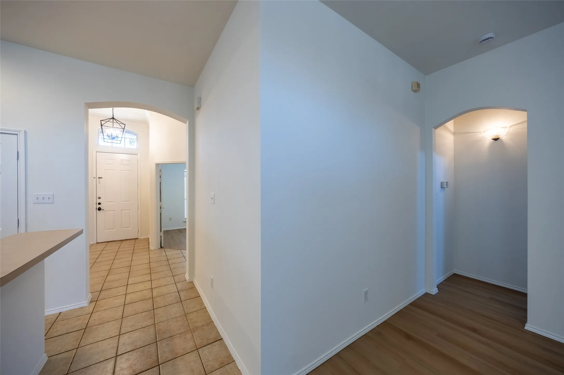 Single Family Residence For Rent in Denton County , 5708 Bedford Lane, The Colony, Texas 75056, 3 Bedroom, 2 Bathroom, 2 Garage spaces, 1,628 Sqft, built in 2001, mls#21387509, Real Estate Agent in The Colony, Homes For Rent in Denton county, Homes For Rent in The Colony, Realtor in The Colony Texas, Real Estate Brokerage Independent Realty Texas, Luminita Cordes Realtor