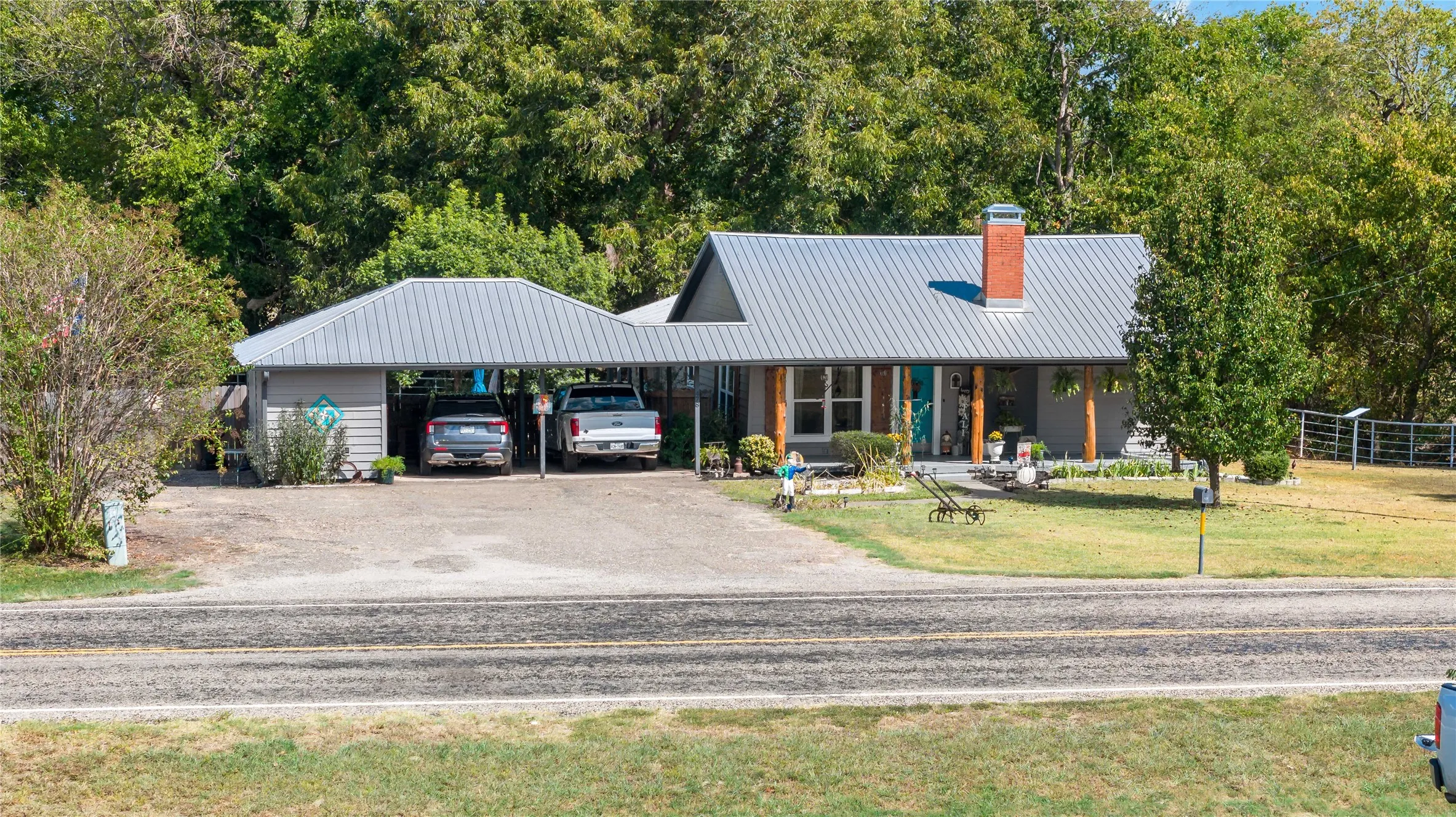 Single Family Residence For Sale in Red River (TX) County , 478 FM 1159, Clarksville, Texas 75426, 3 Bedroom, 2 Bathroom, Garage spaces, 1,952 Sqft, built in 0, mls#21387526, Real Estate Agent in Clarksville, Homes For Sale in Red River (TX) county, Homes For Sale in Clarksville, Realtor in Clarksville Texas, Real Estate Brokerage Independent Realty Texas, Luminita Cordes Realtor