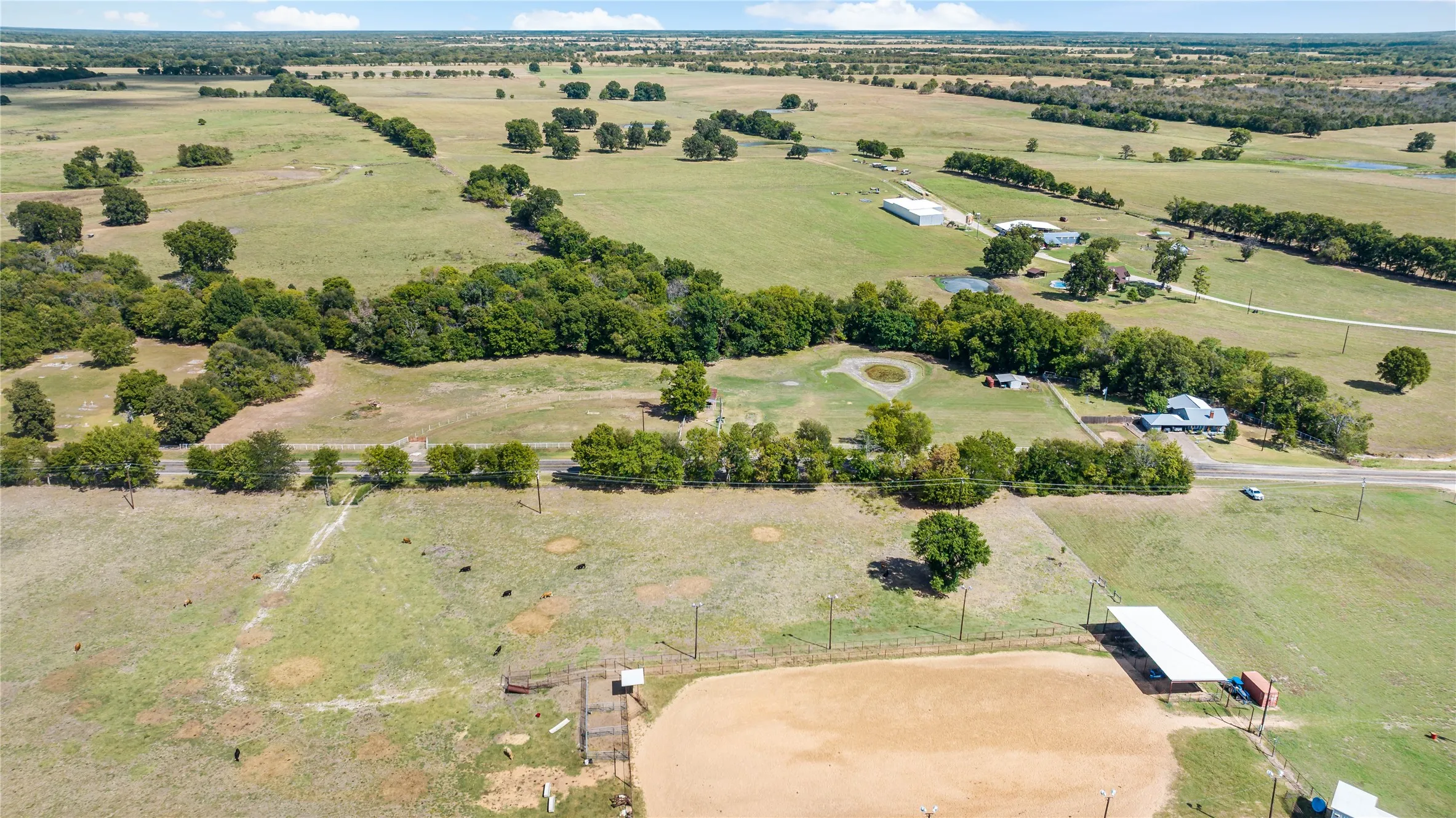 Single Family Residence For Sale in Red River (TX) County , 478 FM 1159, Clarksville, Texas 75426, 3 Bedroom, 2 Bathroom, Garage spaces, 1,952 Sqft, built in 0, mls#21387526, Real Estate Agent in Clarksville, Homes For Sale in Red River (TX) county, Homes For Sale in Clarksville, Realtor in Clarksville Texas, Real Estate Brokerage Independent Realty Texas, Luminita Cordes Realtor