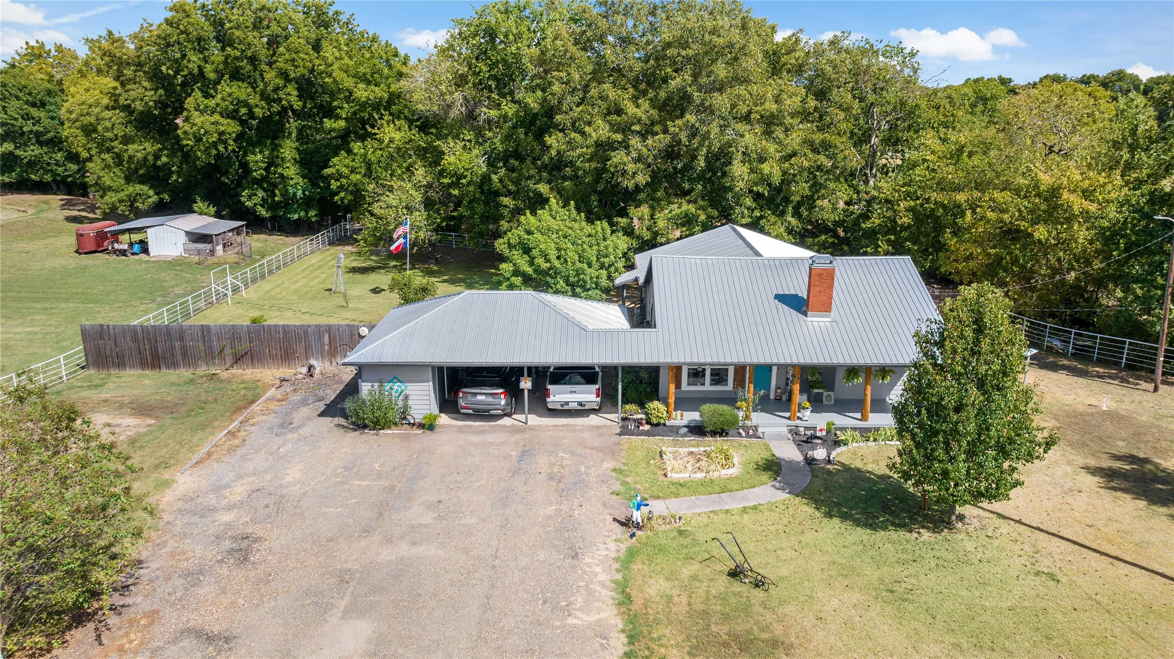 Single Family Residence For Sale in Red River (TX) County , 478 FM 1159, Clarksville, Texas 75426, 3 Bedroom, 2 Bathroom, Garage spaces, 1,952 Sqft, built in 0, mls#21387526, Real Estate Agent in Clarksville, Homes For Sale in Red River (TX) county, Homes For Sale in Clarksville, Realtor in Clarksville Texas, Real Estate Brokerage Independent Realty Texas, Luminita Cordes Realtor