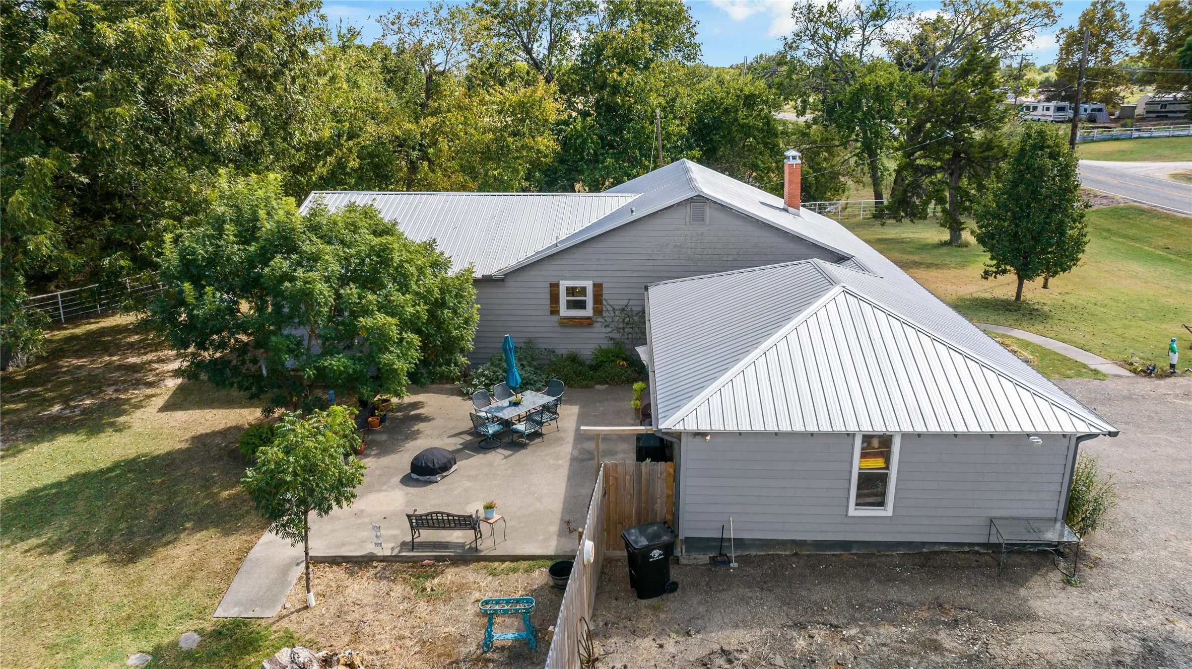 Single Family Residence For Sale in Red River (TX) County , 478 FM 1159, Clarksville, Texas 75426, 3 Bedroom, 2 Bathroom, Garage spaces, 1,952 Sqft, built in 0, mls#21387526, Real Estate Agent in Clarksville, Homes For Sale in Red River (TX) county, Homes For Sale in Clarksville, Realtor in Clarksville Texas, Real Estate Brokerage Independent Realty Texas, Luminita Cordes Realtor
