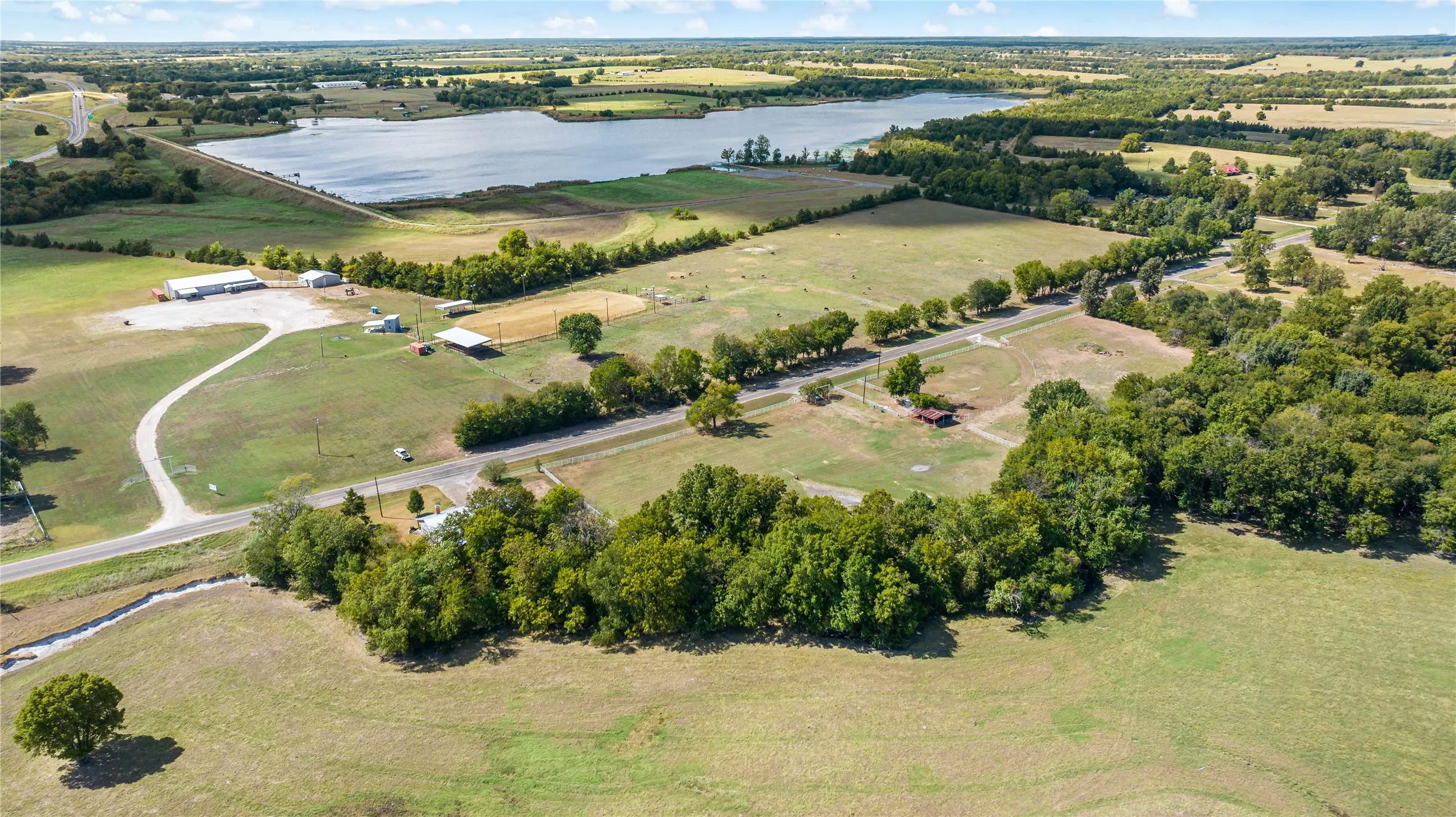 Single Family Residence For Sale in Red River (TX) County , 478 FM 1159, Clarksville, Texas 75426, 3 Bedroom, 2 Bathroom, Garage spaces, 1,952 Sqft, built in 0, mls#21387526, Real Estate Agent in Clarksville, Homes For Sale in Red River (TX) county, Homes For Sale in Clarksville, Realtor in Clarksville Texas, Real Estate Brokerage Independent Realty Texas, Luminita Cordes Realtor