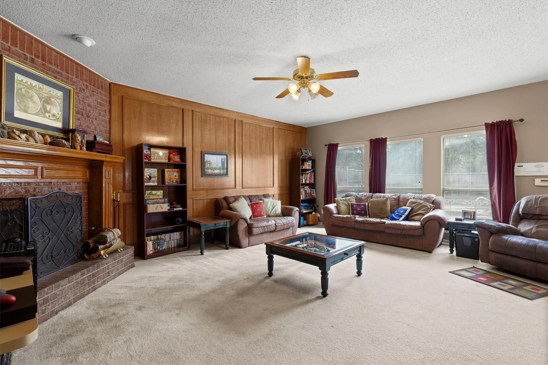 Single Family Residence For Sale in Collin County , 1700 Eastfork Lane, Wylie, Texas 75098, 4 Bedroom, 3 Bathroom, 2 Garage spaces, 2,617 Sqft, built in 2001, mls#21387522, Real Estate Agent in Wylie, Homes For Sale in Collin county, Homes For Sale in Wylie, Realtor in Wylie Texas, Real Estate Brokerage Independent Realty Texas, Luminita Cordes Realtor