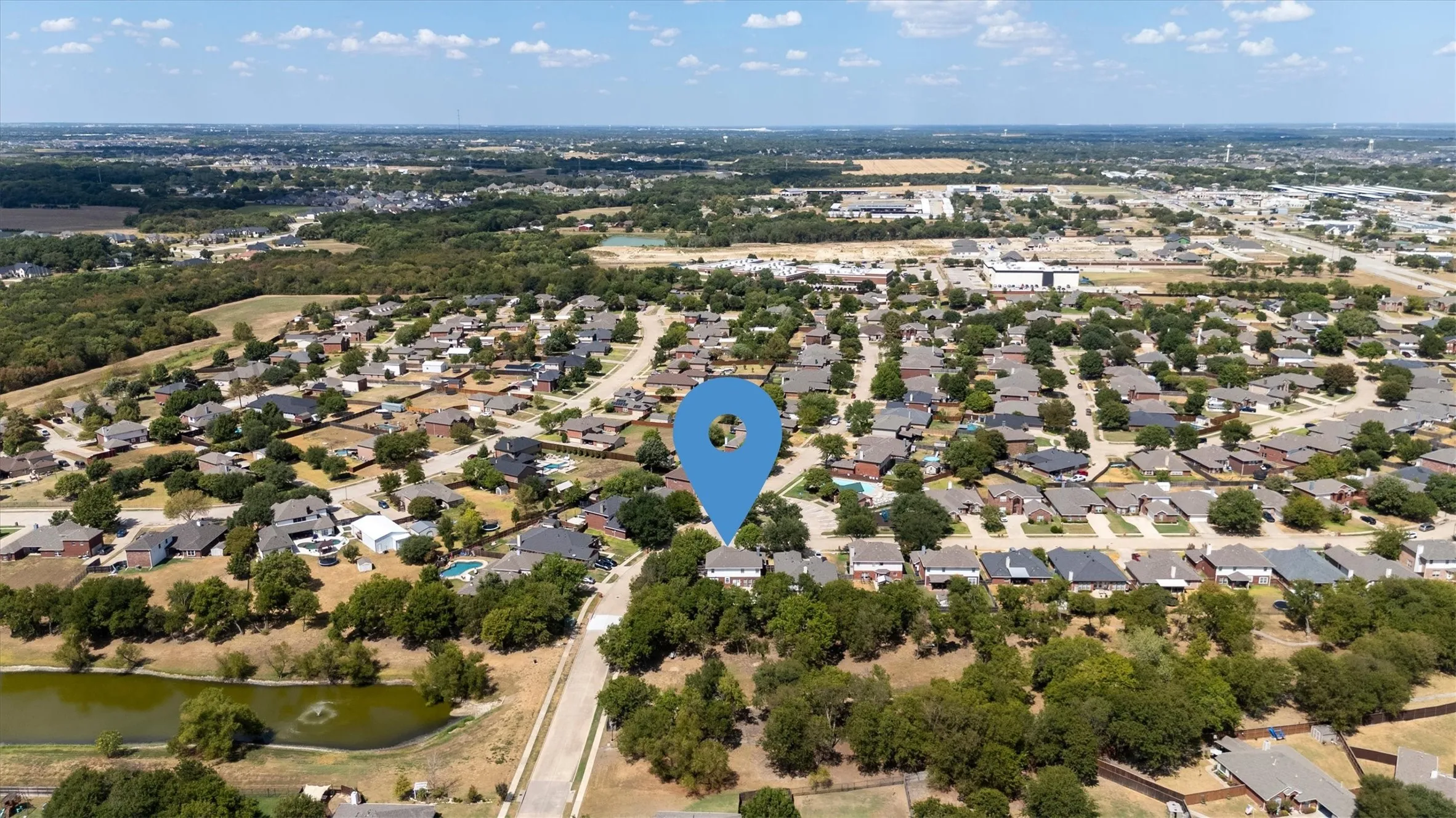 Single Family Residence For Sale in Collin County , 1700 Eastfork Lane, Wylie, Texas 75098, 4 Bedroom, 3 Bathroom, 2 Garage spaces, 2,617 Sqft, built in 2001, mls#21387522, Real Estate Agent in Wylie, Homes For Sale in Collin county, Homes For Sale in Wylie, Realtor in Wylie Texas, Real Estate Brokerage Independent Realty Texas, Luminita Cordes Realtor