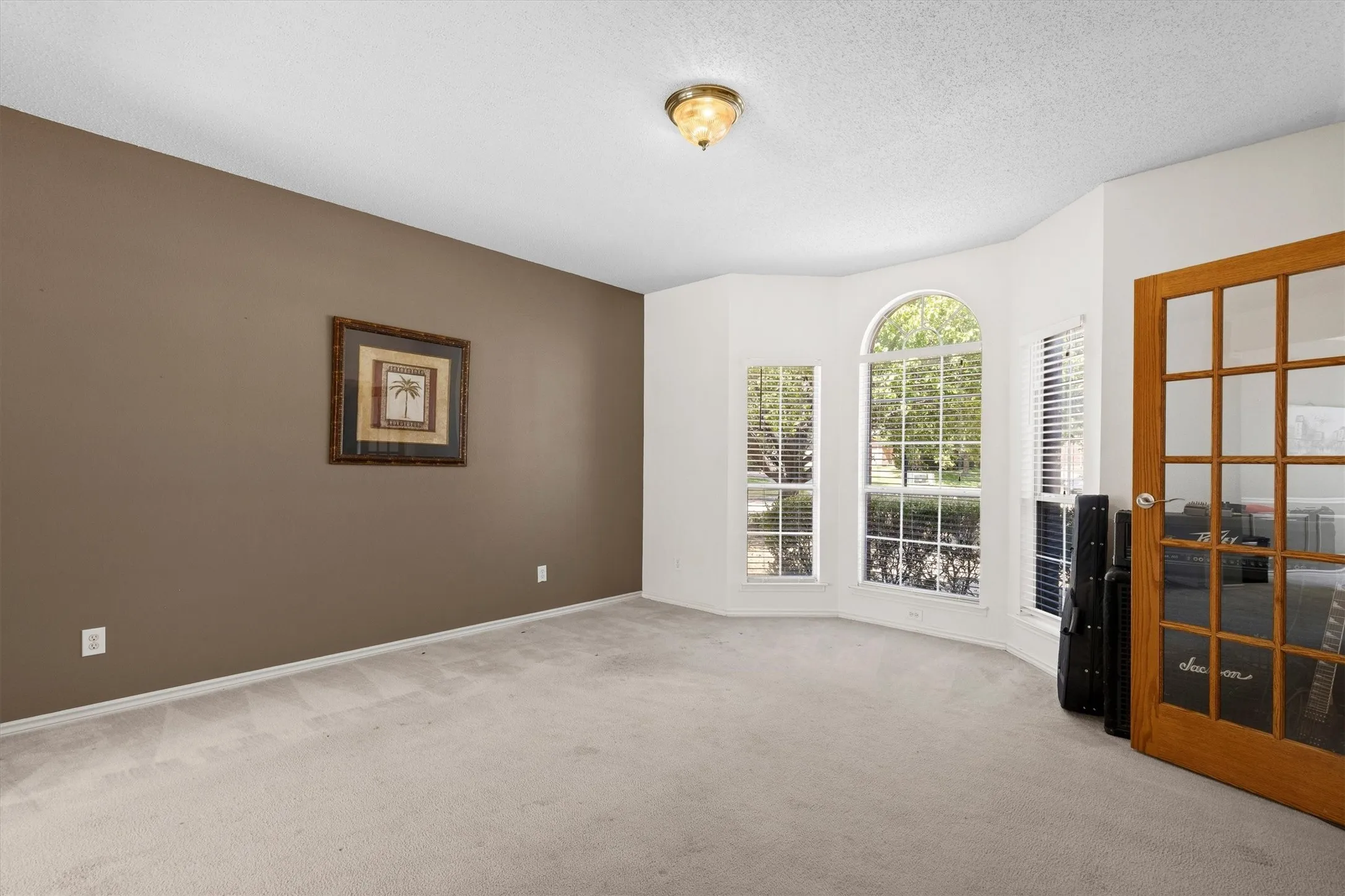 Single Family Residence For Sale in Collin County , 1700 Eastfork Lane, Wylie, Texas 75098, 4 Bedroom, 3 Bathroom, 2 Garage spaces, 2,617 Sqft, built in 2001, mls#21387522, Real Estate Agent in Wylie, Homes For Sale in Collin county, Homes For Sale in Wylie, Realtor in Wylie Texas, Real Estate Brokerage Independent Realty Texas, Luminita Cordes Realtor