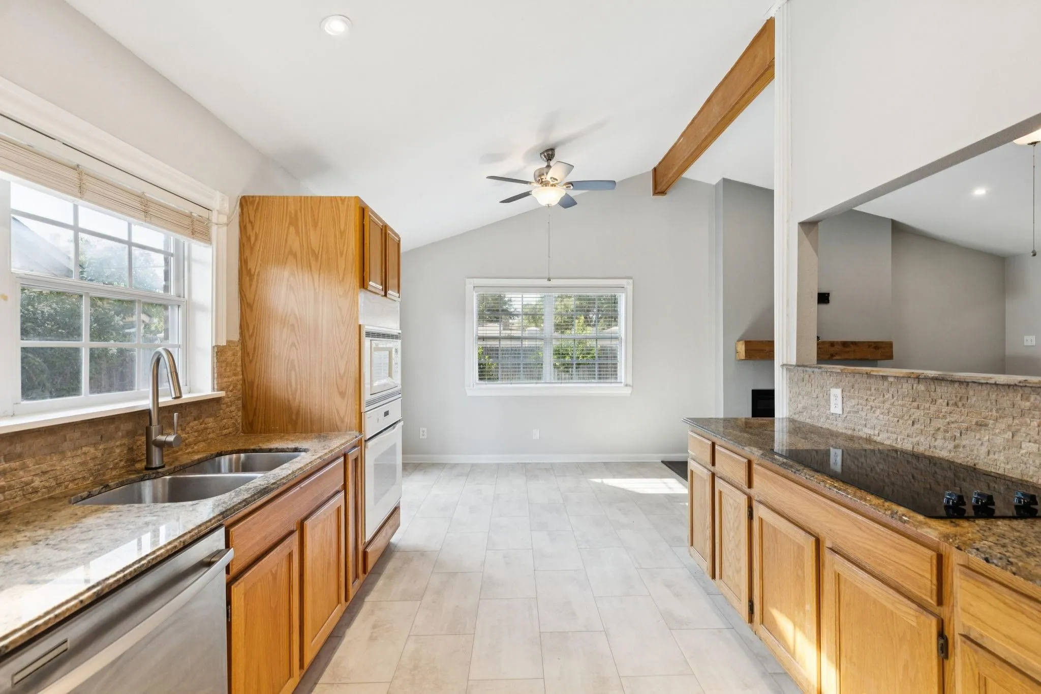 Single Family Residence For Rent in Collin County , 3324 Claymore Drive, Plano, Texas 75075, 3 Bedroom, 2 Bathroom, 2 Garage spaces, 1,430 Sqft, built in 1972, mls#21387546, Real Estate Agent in Plano, Homes For Rent in Collin county, Homes For Rent in Plano, Realtor in Plano Texas, Real Estate Brokerage Independent Realty Texas, Luminita Cordes Realtor
