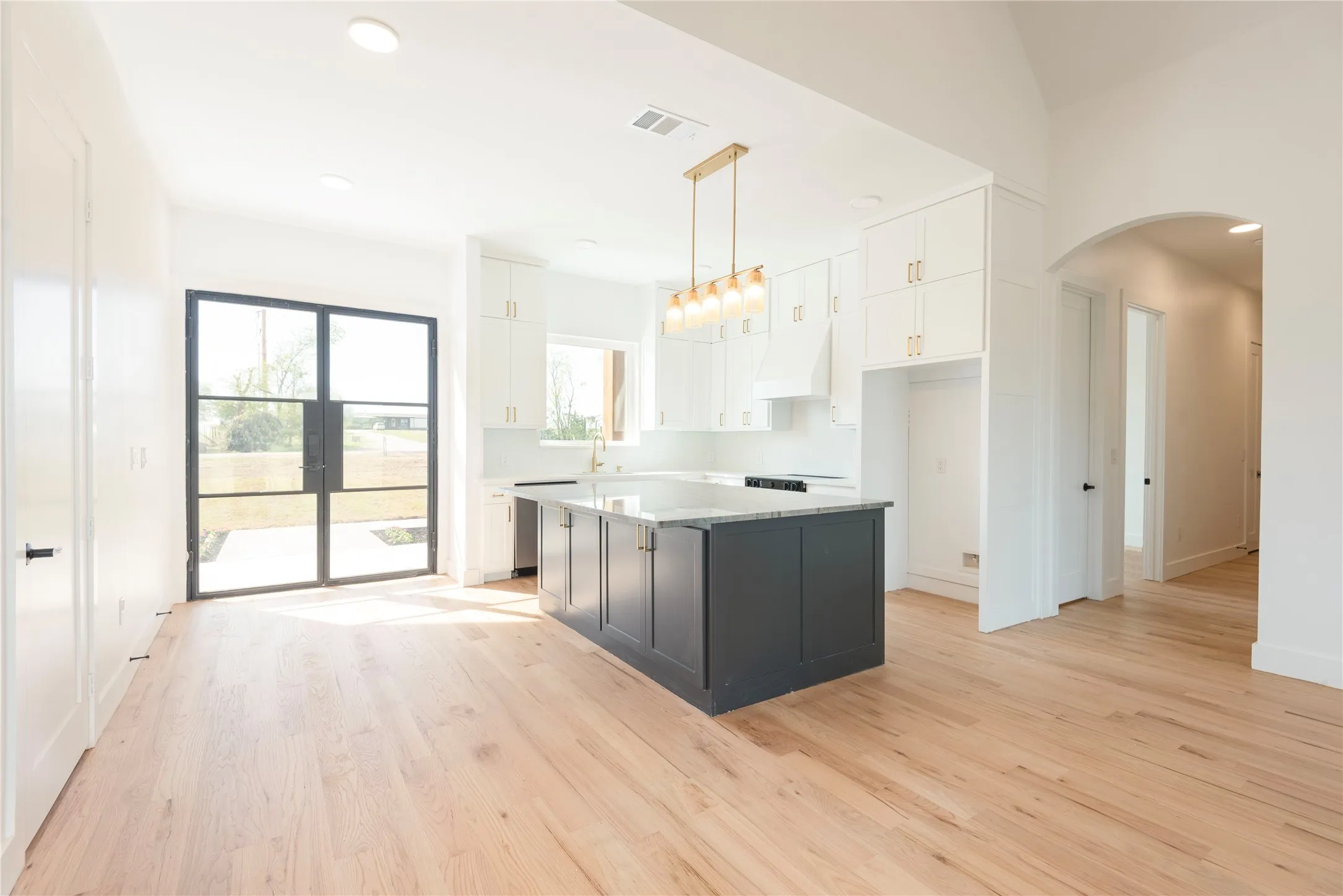 Single Family Residence For Sale in Hunt County , 4863 County Road 1098, Celeste, Texas 75423, 3 Bedroom, 4 Bathroom, 2 Garage spaces, 2,310 Sqft, built in 2025, mls#21387553, Real Estate Agent in Celeste, Homes For Sale in Hunt county, Homes For Sale in Celeste, Realtor in Celeste Texas, Real Estate Brokerage Independent Realty Texas, Luminita Cordes Realtor