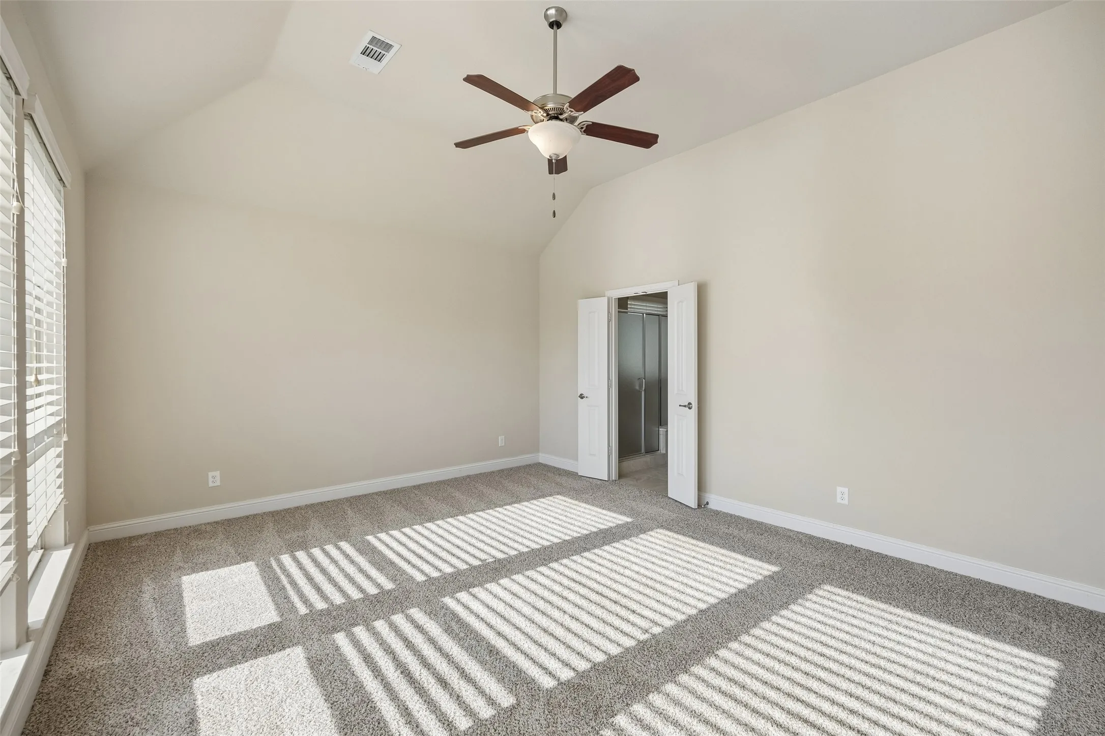 Single Family Residence For Rent in Denton County , 1824 Balboa Park Drive, Prosper, Texas 75078, 5 Bedroom, 3 Bathroom, 2 Garage spaces, 3,082 Sqft, built in 2016, mls#21382806, Real Estate Agent in Prosper, Homes For Rent in Denton county, Homes For Rent in Prosper, Realtor in Prosper Texas, Real Estate Brokerage Independent Realty Texas, Luminita Cordes Realtor
