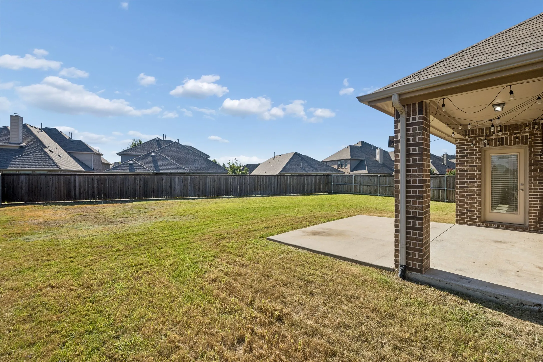 Single Family Residence For Rent in Denton County , 1824 Balboa Park Drive, Prosper, Texas 75078, 5 Bedroom, 3 Bathroom, 2 Garage spaces, 3,082 Sqft, built in 2016, mls#21382806, Real Estate Agent in Prosper, Homes For Rent in Denton county, Homes For Rent in Prosper, Realtor in Prosper Texas, Real Estate Brokerage Independent Realty Texas, Luminita Cordes Realtor