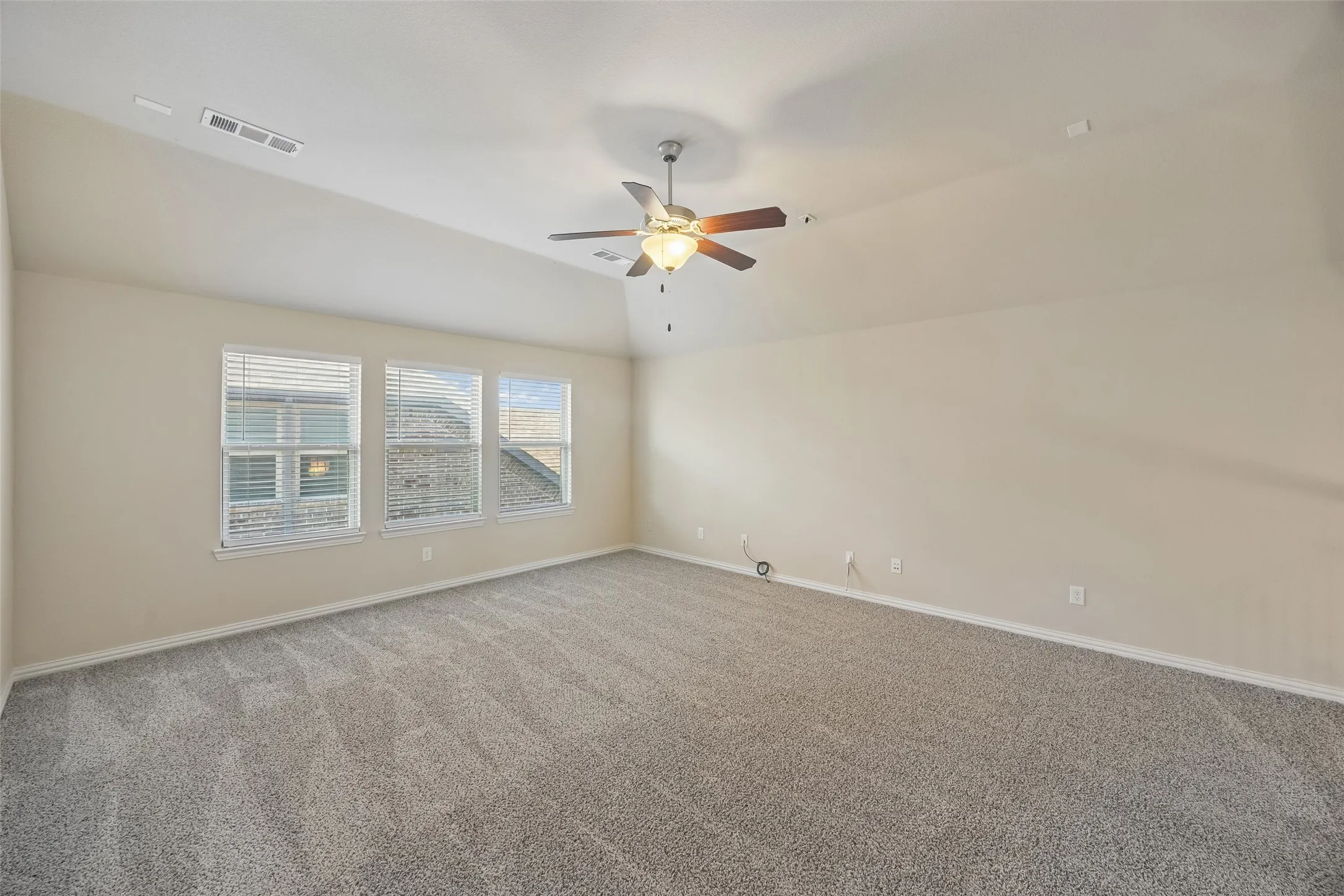 Single Family Residence For Rent in Denton County , 1824 Balboa Park Drive, Prosper, Texas 75078, 5 Bedroom, 3 Bathroom, 2 Garage spaces, 3,082 Sqft, built in 2016, mls#21382806, Real Estate Agent in Prosper, Homes For Rent in Denton county, Homes For Rent in Prosper, Realtor in Prosper Texas, Real Estate Brokerage Independent Realty Texas, Luminita Cordes Realtor