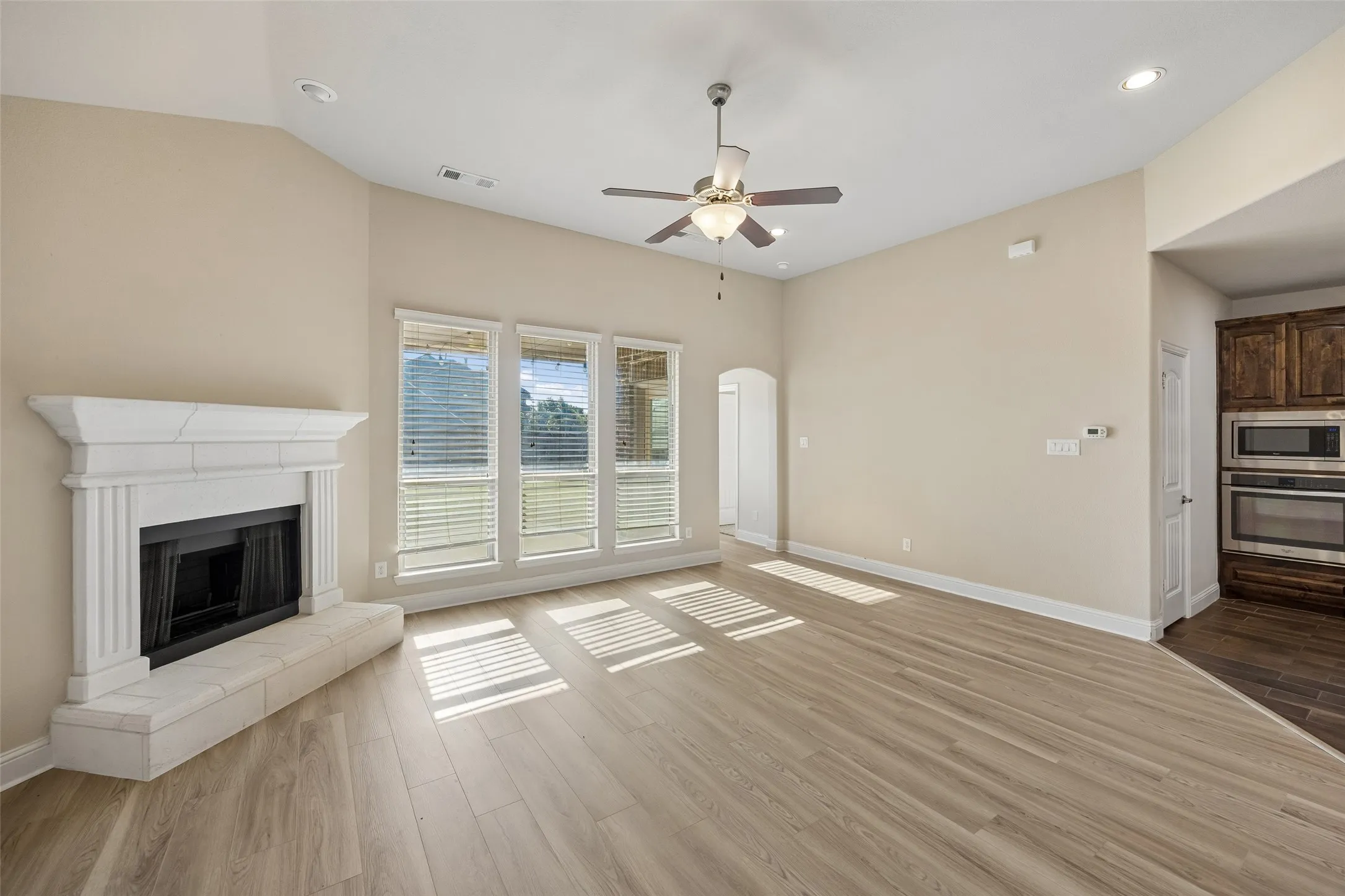 Single Family Residence For Rent in Denton County , 1824 Balboa Park Drive, Prosper, Texas 75078, 5 Bedroom, 3 Bathroom, 2 Garage spaces, 3,082 Sqft, built in 2016, mls#21382806, Real Estate Agent in Prosper, Homes For Rent in Denton county, Homes For Rent in Prosper, Realtor in Prosper Texas, Real Estate Brokerage Independent Realty Texas, Luminita Cordes Realtor
