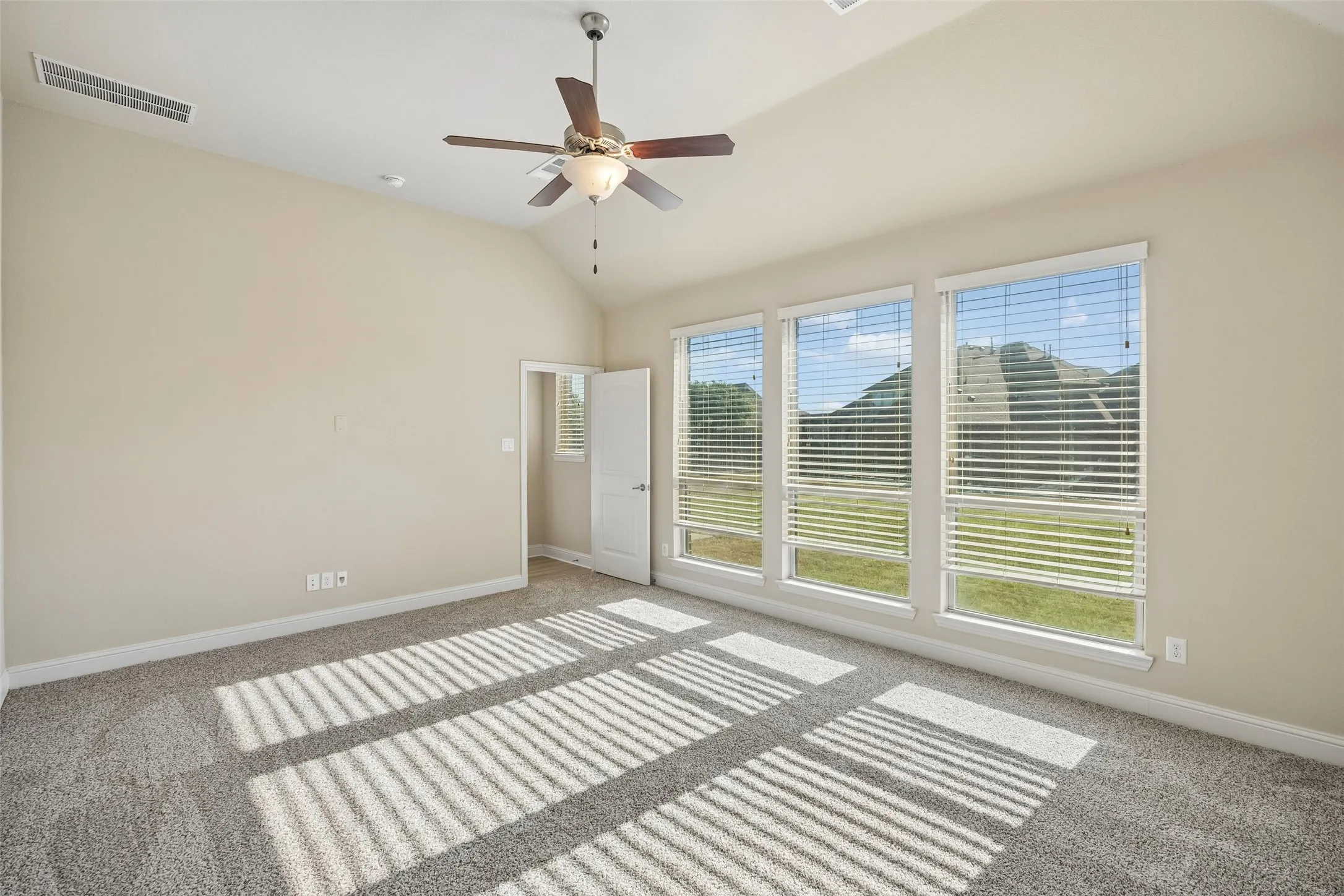 Single Family Residence For Rent in Denton County , 1824 Balboa Park Drive, Prosper, Texas 75078, 5 Bedroom, 3 Bathroom, 2 Garage spaces, 3,082 Sqft, built in 2016, mls#21382806, Real Estate Agent in Prosper, Homes For Rent in Denton county, Homes For Rent in Prosper, Realtor in Prosper Texas, Real Estate Brokerage Independent Realty Texas, Luminita Cordes Realtor