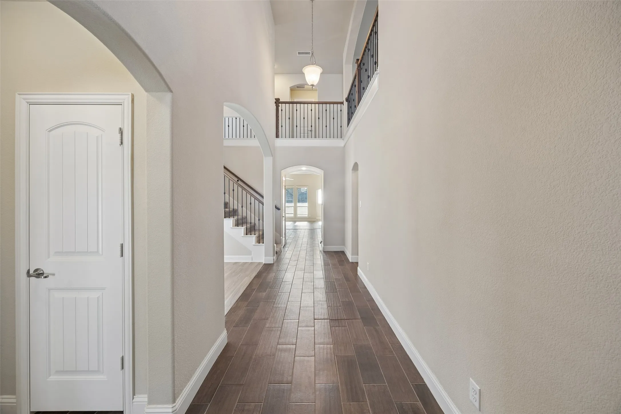 Single Family Residence For Rent in Denton County , 1824 Balboa Park Drive, Prosper, Texas 75078, 5 Bedroom, 3 Bathroom, 2 Garage spaces, 3,082 Sqft, built in 2016, mls#21382806, Real Estate Agent in Prosper, Homes For Rent in Denton county, Homes For Rent in Prosper, Realtor in Prosper Texas, Real Estate Brokerage Independent Realty Texas, Luminita Cordes Realtor