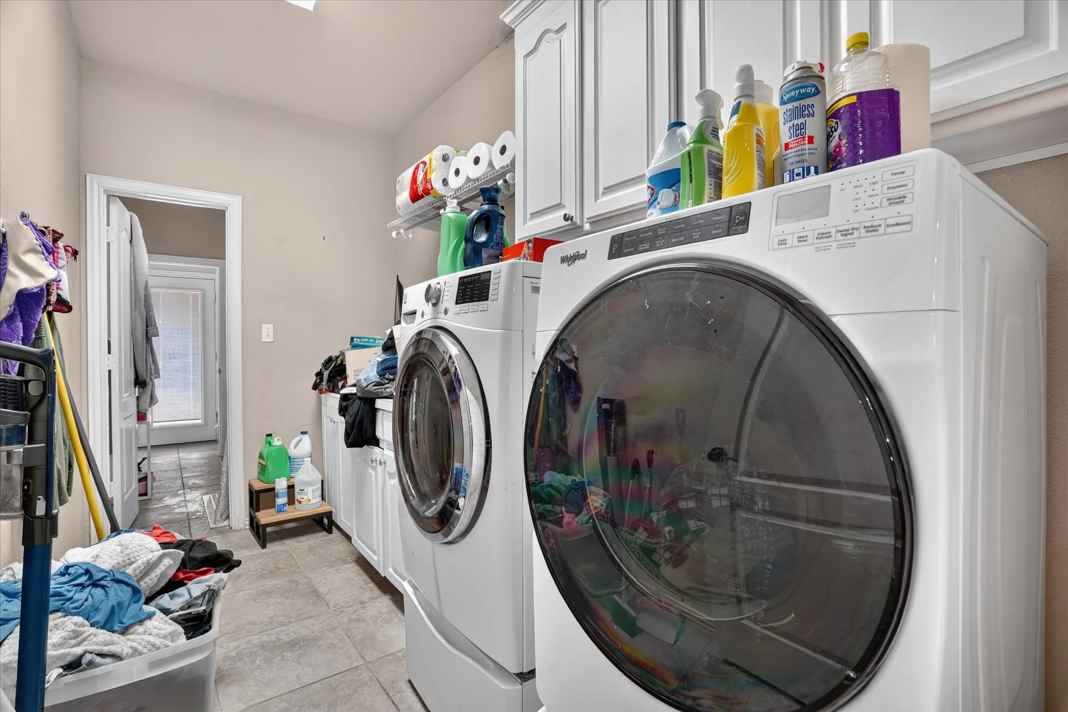 Single Family Residence For Sale in Parker County , 197 Deer Creek Drive, Aledo, Texas 76008, 4 Bedroom, 3 Bathroom, 3 Garage spaces, 2,806 Sqft, built in 2003, mls#21387354, Real Estate Agent in Aledo, Homes For Sale in Parker county, Homes For Sale in Aledo, Realtor in Aledo Texas, Real Estate Brokerage Independent Realty Texas, Luminita Cordes Realtor