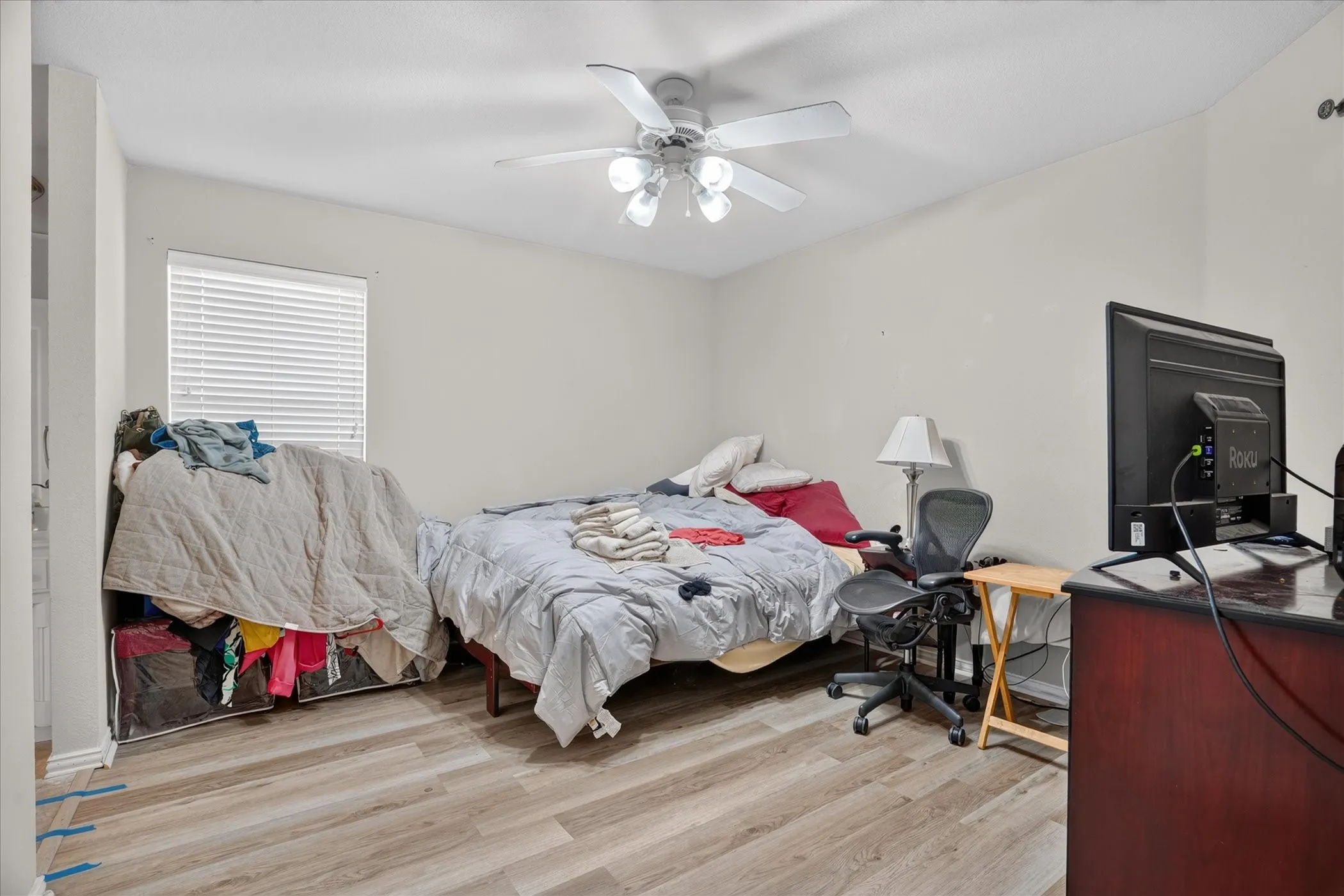 Single Family Residence For Sale in Parker County , 197 Deer Creek Drive, Aledo, Texas 76008, 4 Bedroom, 3 Bathroom, 3 Garage spaces, 2,806 Sqft, built in 2003, mls#21387354, Real Estate Agent in Aledo, Homes For Sale in Parker county, Homes For Sale in Aledo, Realtor in Aledo Texas, Real Estate Brokerage Independent Realty Texas, Luminita Cordes Realtor