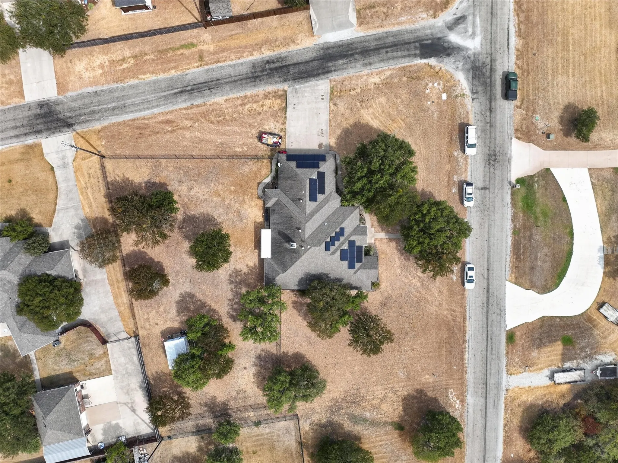 Single Family Residence For Sale in Parker County , 197 Deer Creek Drive, Aledo, Texas 76008, 4 Bedroom, 3 Bathroom, 3 Garage spaces, 2,806 Sqft, built in 2003, mls#21387354, Real Estate Agent in Aledo, Homes For Sale in Parker county, Homes For Sale in Aledo, Realtor in Aledo Texas, Real Estate Brokerage Independent Realty Texas, Luminita Cordes Realtor