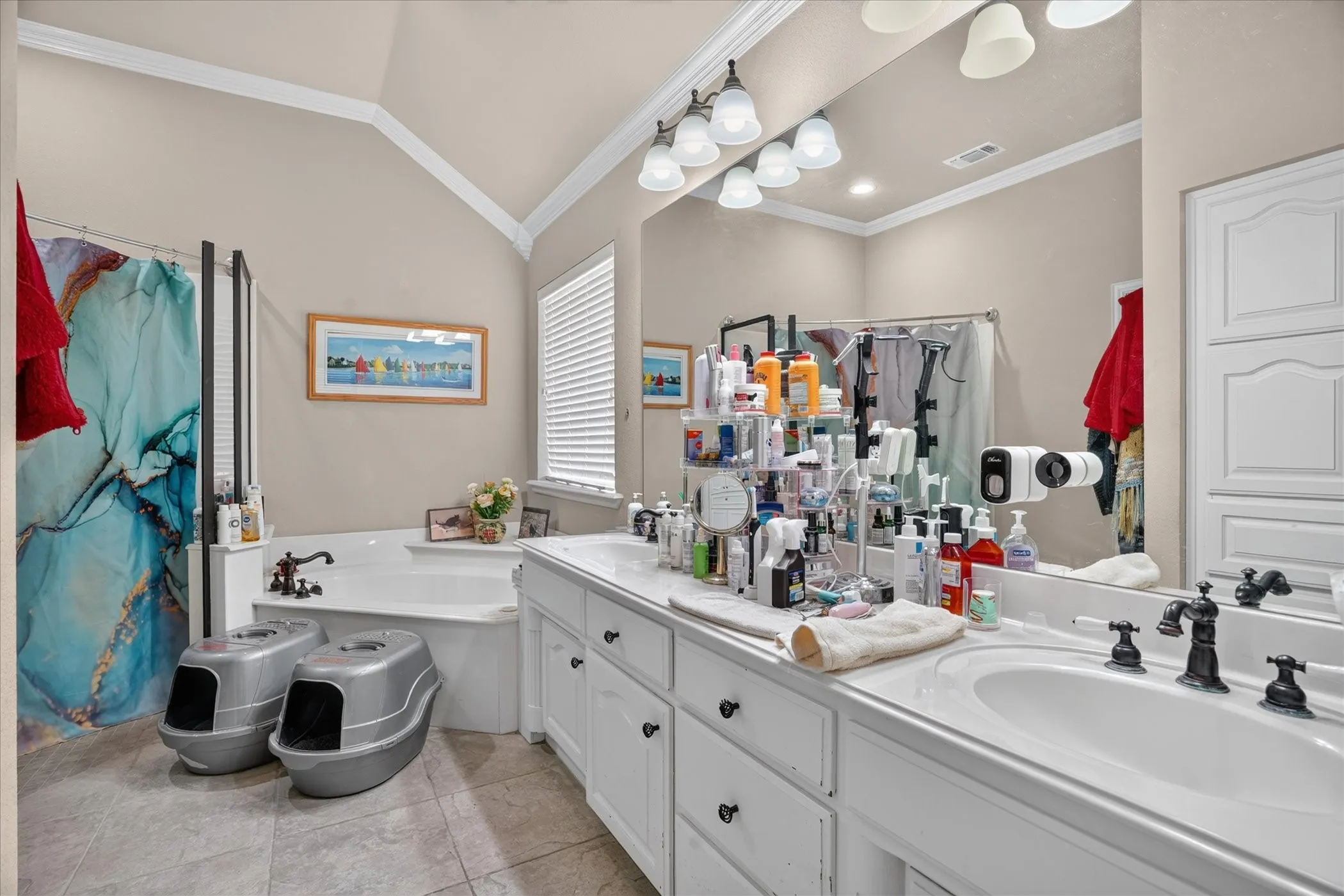 Single Family Residence For Sale in Parker County , 197 Deer Creek Drive, Aledo, Texas 76008, 4 Bedroom, 3 Bathroom, 3 Garage spaces, 2,806 Sqft, built in 2003, mls#21387354, Real Estate Agent in Aledo, Homes For Sale in Parker county, Homes For Sale in Aledo, Realtor in Aledo Texas, Real Estate Brokerage Independent Realty Texas, Luminita Cordes Realtor