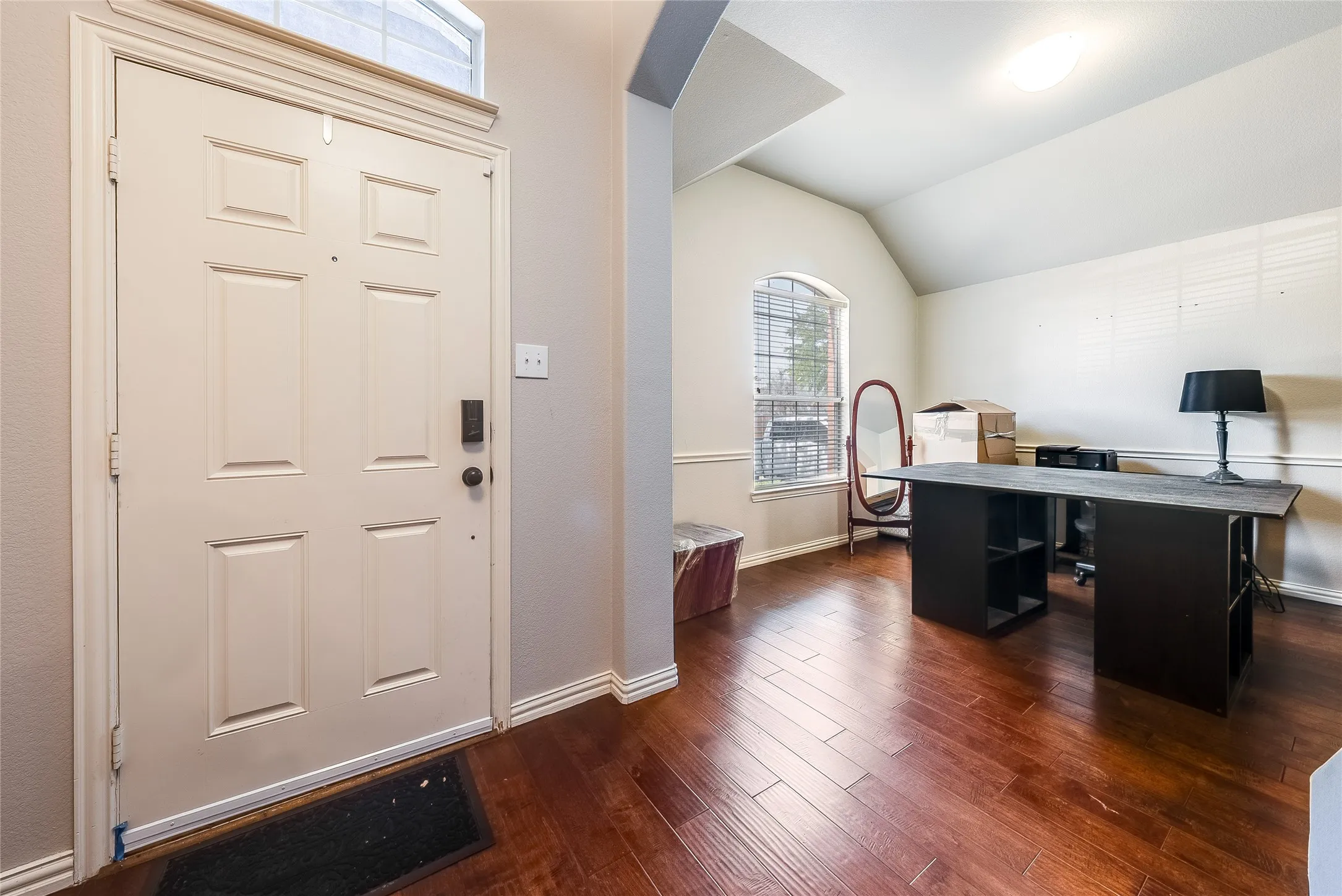 Single Family Residence For Rent in Denton County , 2824 Dawn Spring Drive, Little Elm, Texas 75068, 3 Bedroom, 2 Bathroom, 2 Garage spaces, 1,864 Sqft, built in 2006, mls#21387573, Real Estate Agent in Little Elm, Homes For Rent in Denton county, Homes For Rent in Little Elm, Realtor in Little Elm Texas, Real Estate Brokerage Independent Realty Texas, Luminita Cordes Realtor