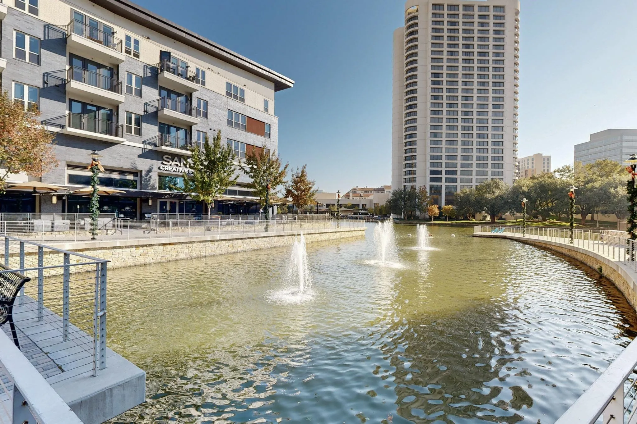 Condominium For Rent in Dallas County , 330 Las Colinas Boulevard E 168, Irving, Texas 75039, 1 Bedroom, 1 Bathroom, 1 Garage spaces, 861 Sqft, built in 2001, mls#21386759, Real Estate Agent in Irving, Homes For Rent in Dallas county, Homes For Rent in Irving, Realtor in Irving Texas, Real Estate Brokerage Independent Realty Texas, Luminita Cordes Realtor