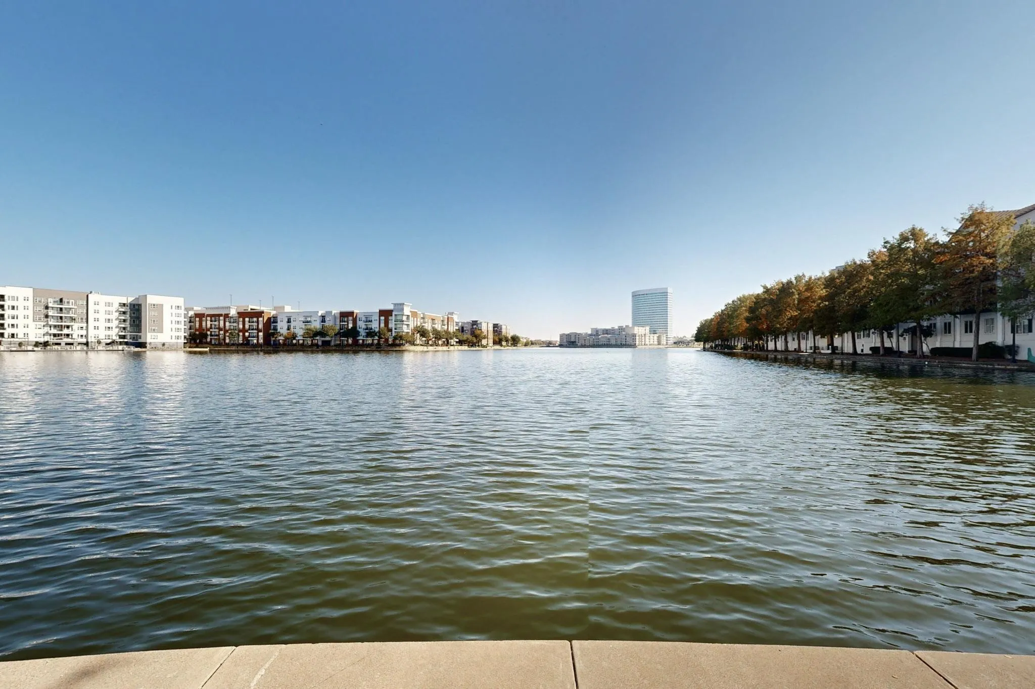 Condominium For Rent in Dallas County , 330 Las Colinas Boulevard E 168, Irving, Texas 75039, 1 Bedroom, 1 Bathroom, 1 Garage spaces, 861 Sqft, built in 2001, mls#21386759, Real Estate Agent in Irving, Homes For Rent in Dallas county, Homes For Rent in Irving, Realtor in Irving Texas, Real Estate Brokerage Independent Realty Texas, Luminita Cordes Realtor