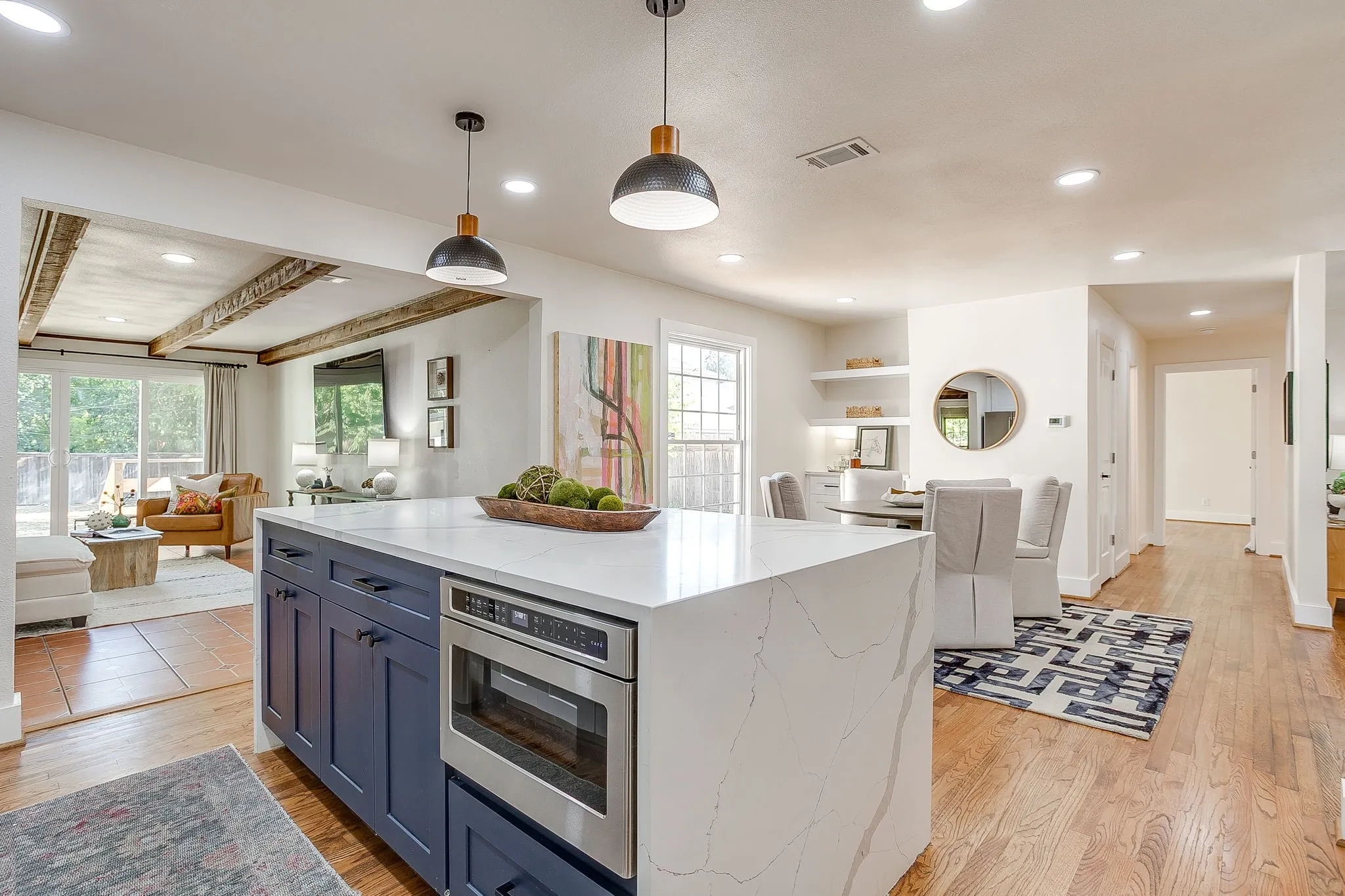 Single Family Residence For Rent in Tarrant County , 3504 Plymouth Avenue, Fort Worth, Texas 76109, 3 Bedroom, 2 Bathroom, Garage spaces, 2,240 Sqft, built in 1948, mls#21387178, Real Estate Agent in Fort Worth, Homes For Rent in Tarrant county, Homes For Rent in Fort Worth, Realtor in Fort Worth Texas, Real Estate Brokerage Independent Realty Texas, Luminita Cordes Realtor