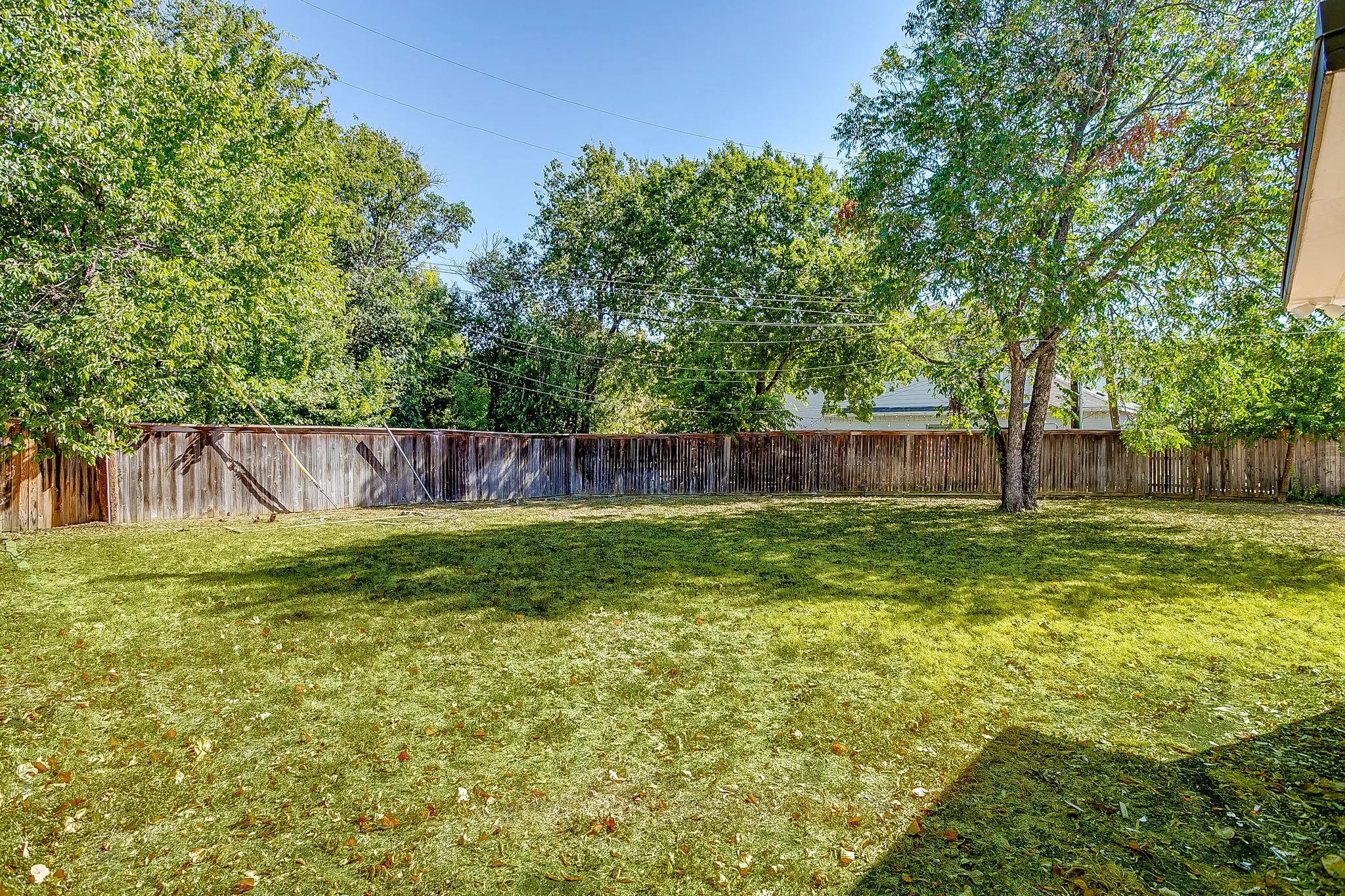 Single Family Residence For Rent in Tarrant County , 3504 Plymouth Avenue, Fort Worth, Texas 76109, 3 Bedroom, 2 Bathroom, Garage spaces, 2,240 Sqft, built in 1948, mls#21387178, Real Estate Agent in Fort Worth, Homes For Rent in Tarrant county, Homes For Rent in Fort Worth, Realtor in Fort Worth Texas, Real Estate Brokerage Independent Realty Texas, Luminita Cordes Realtor