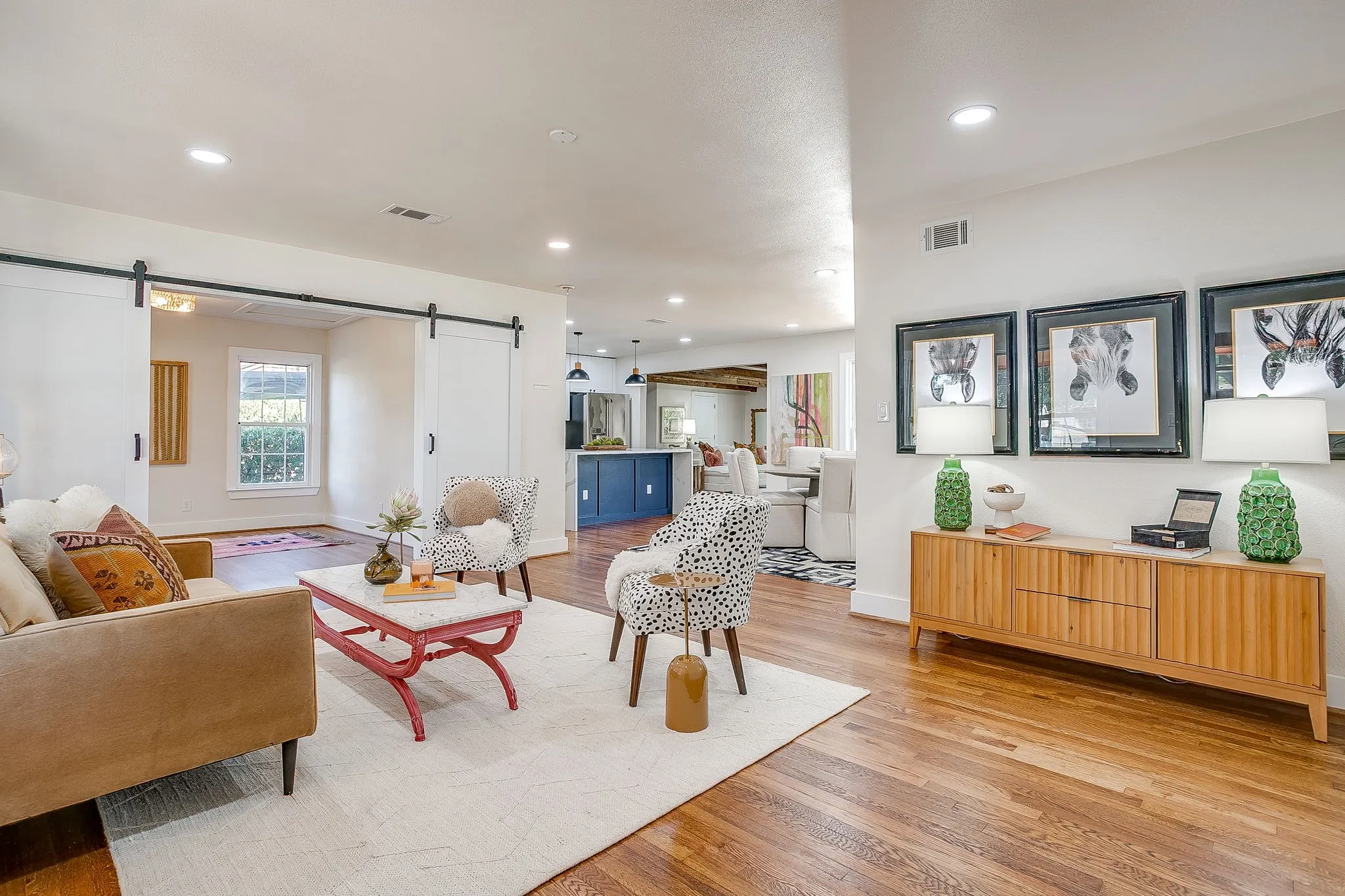 Single Family Residence For Rent in Tarrant County , 3504 Plymouth Avenue, Fort Worth, Texas 76109, 3 Bedroom, 2 Bathroom, Garage spaces, 2,240 Sqft, built in 1948, mls#21387178, Real Estate Agent in Fort Worth, Homes For Rent in Tarrant county, Homes For Rent in Fort Worth, Realtor in Fort Worth Texas, Real Estate Brokerage Independent Realty Texas, Luminita Cordes Realtor