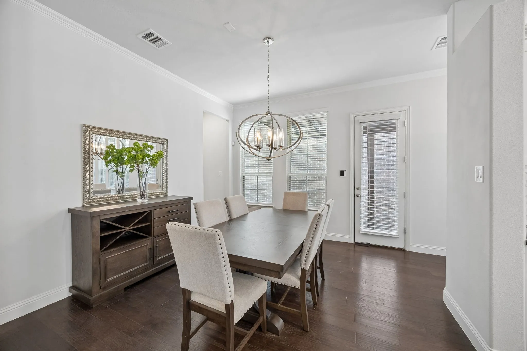 Single Family Residence For Sale in Collin County , 261 Golden Gate Drive, Richardson, Texas 75080, 4 Bedroom, 3 Bathroom, 3 Garage spaces, 2,243 Sqft, built in 2019, mls#21375171, Real Estate Agent in Richardson, Homes For Sale in Collin county, Homes For Sale in Richardson, Realtor in Richardson Texas, Real Estate Brokerage Independent Realty Texas, Luminita Cordes Realtor