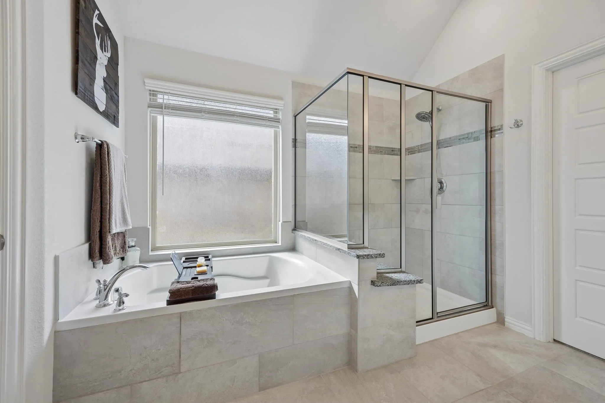 Single Family Residence For Sale in Collin County , 261 Golden Gate Drive, Richardson, Texas 75080, 4 Bedroom, 3 Bathroom, 3 Garage spaces, 2,243 Sqft, built in 2019, mls#21375171, Real Estate Agent in Richardson, Homes For Sale in Collin county, Homes For Sale in Richardson, Realtor in Richardson Texas, Real Estate Brokerage Independent Realty Texas, Luminita Cordes Realtor