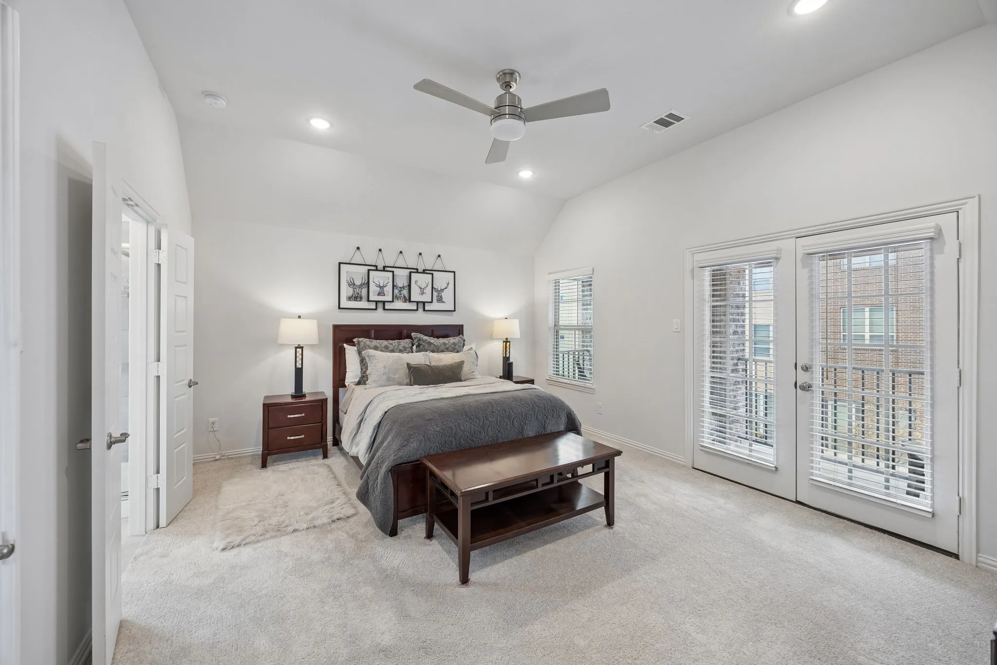 Single Family Residence For Sale in Collin County , 261 Golden Gate Drive, Richardson, Texas 75080, 4 Bedroom, 3 Bathroom, 3 Garage spaces, 2,243 Sqft, built in 2019, mls#21375171, Real Estate Agent in Richardson, Homes For Sale in Collin county, Homes For Sale in Richardson, Realtor in Richardson Texas, Real Estate Brokerage Independent Realty Texas, Luminita Cordes Realtor