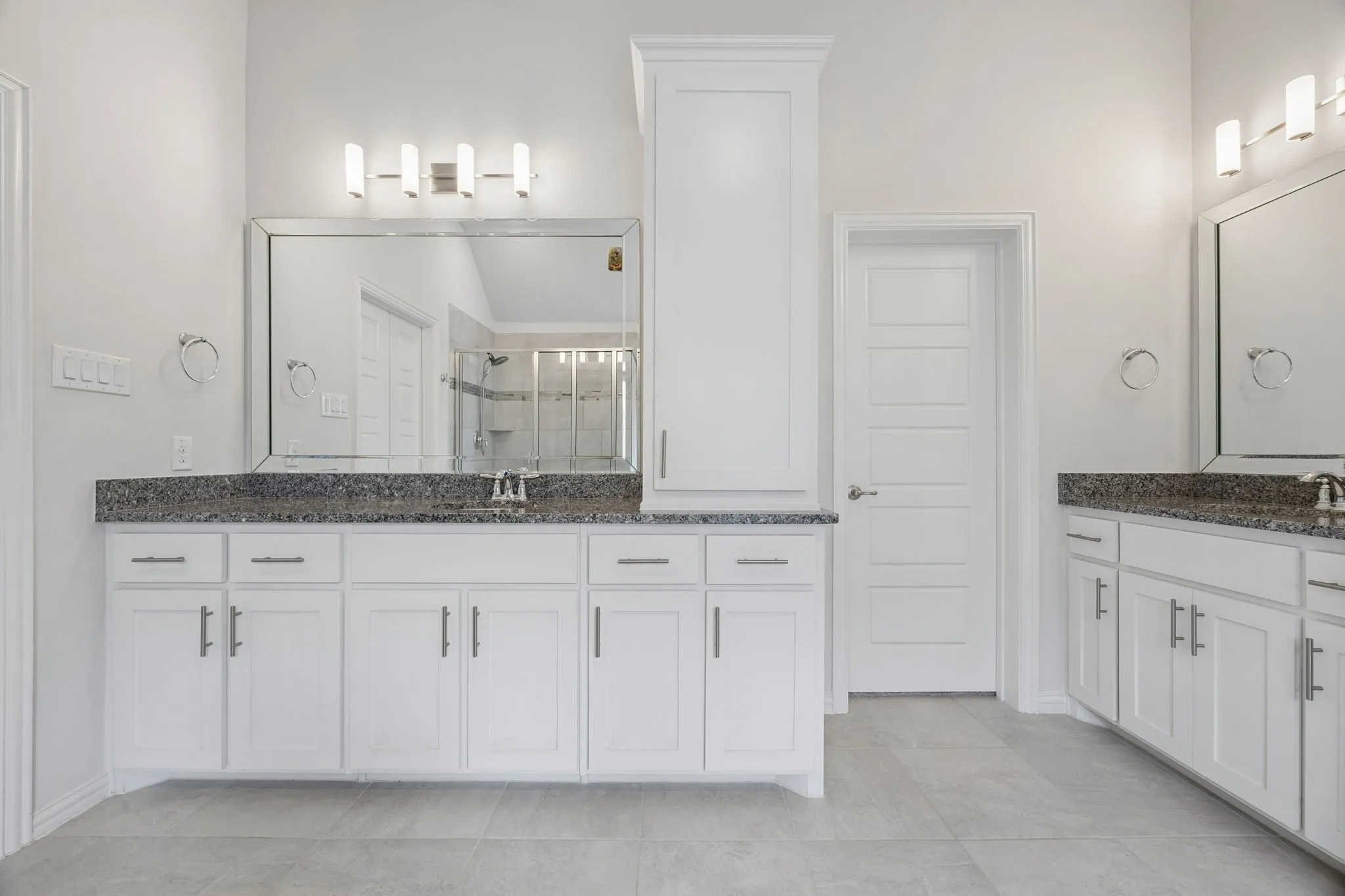 Single Family Residence For Sale in Collin County , 261 Golden Gate Drive, Richardson, Texas 75080, 4 Bedroom, 3 Bathroom, 3 Garage spaces, 2,243 Sqft, built in 2019, mls#21375171, Real Estate Agent in Richardson, Homes For Sale in Collin county, Homes For Sale in Richardson, Realtor in Richardson Texas, Real Estate Brokerage Independent Realty Texas, Luminita Cordes Realtor