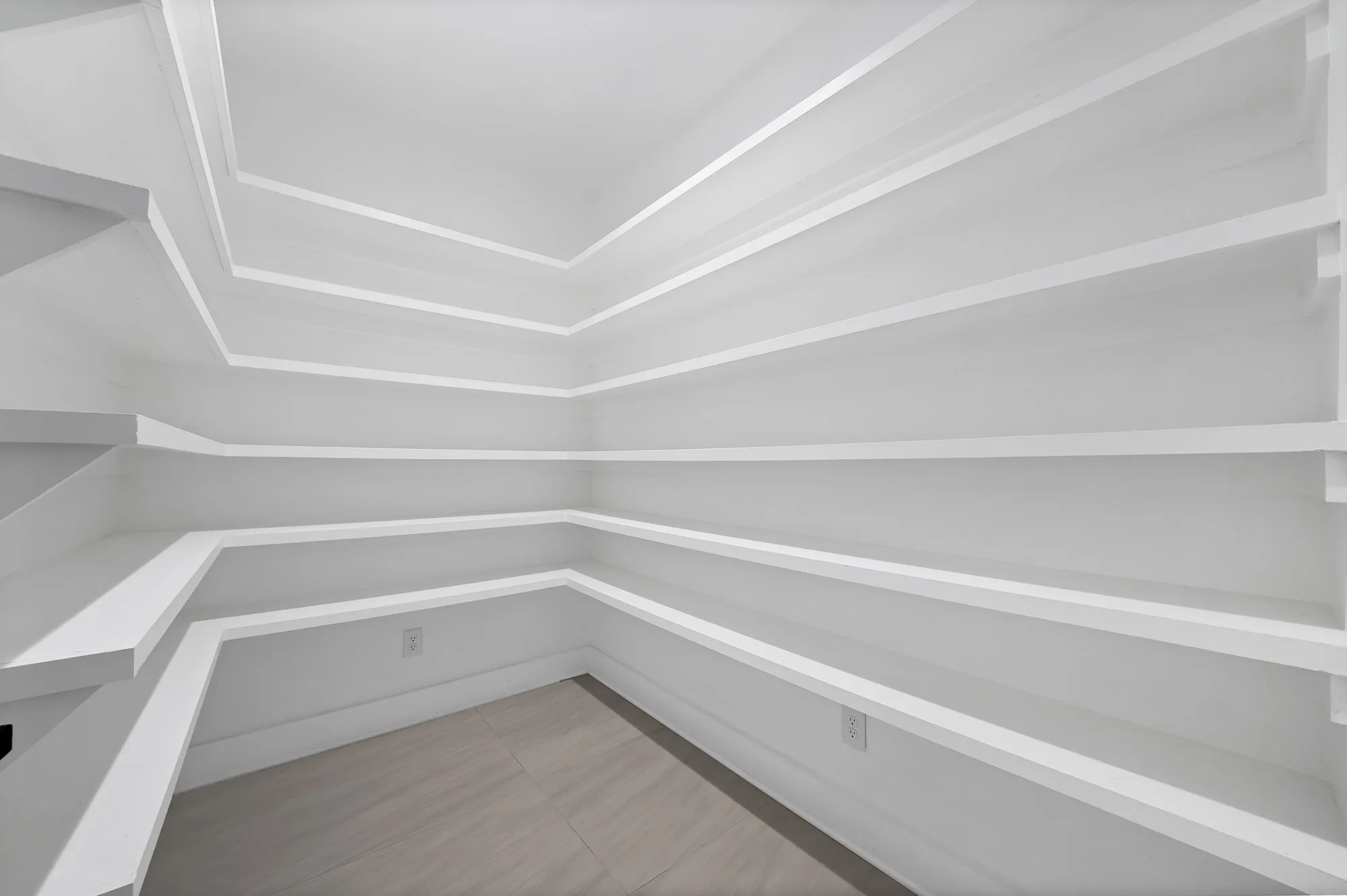 Single Family Residence For Sale in Ellis County , 309 Whispering Way, Red Oak, Texas 75154, 4 Bedroom, 4 Bathroom, 2 Garage spaces, 3,122 Sqft, built in 2022, mls#21386981, Real Estate Agent in Red Oak, Homes For Sale in Ellis county, Homes For Sale in Red Oak, Realtor in Red Oak Texas, Real Estate Brokerage Independent Realty Texas, Luminita Cordes Realtor