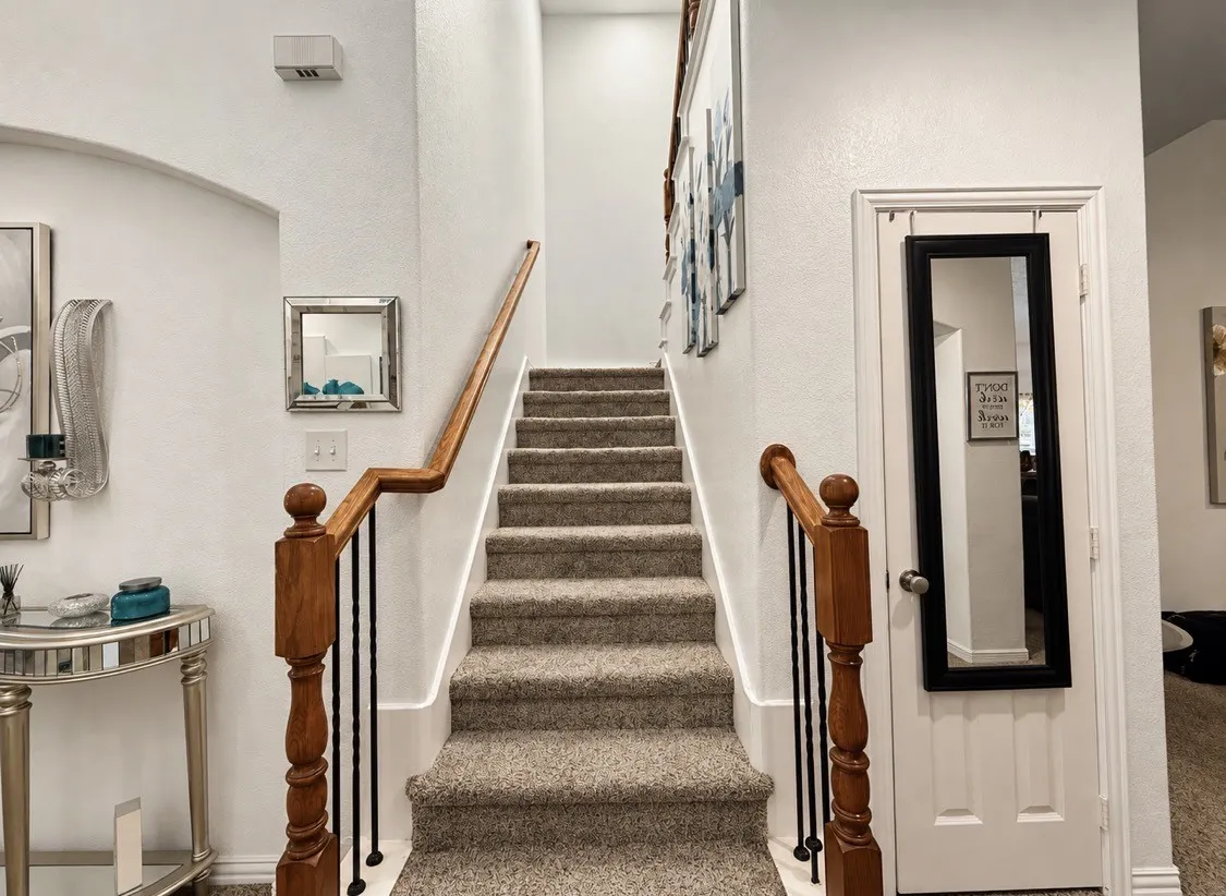 Single Family Residence For Sale in Denton County , 3804 Drexel Drive, Denton, Texas 76210, 3 Bedroom, 3 Bathroom, 2 Garage spaces, 2,862 Sqft, built in 2004, mls#21387025, Real Estate Agent in Denton, Homes For Sale in Denton county, Homes For Sale in Denton, Realtor in Denton Texas, Real Estate Brokerage Independent Realty Texas, Luminita Cordes Realtor