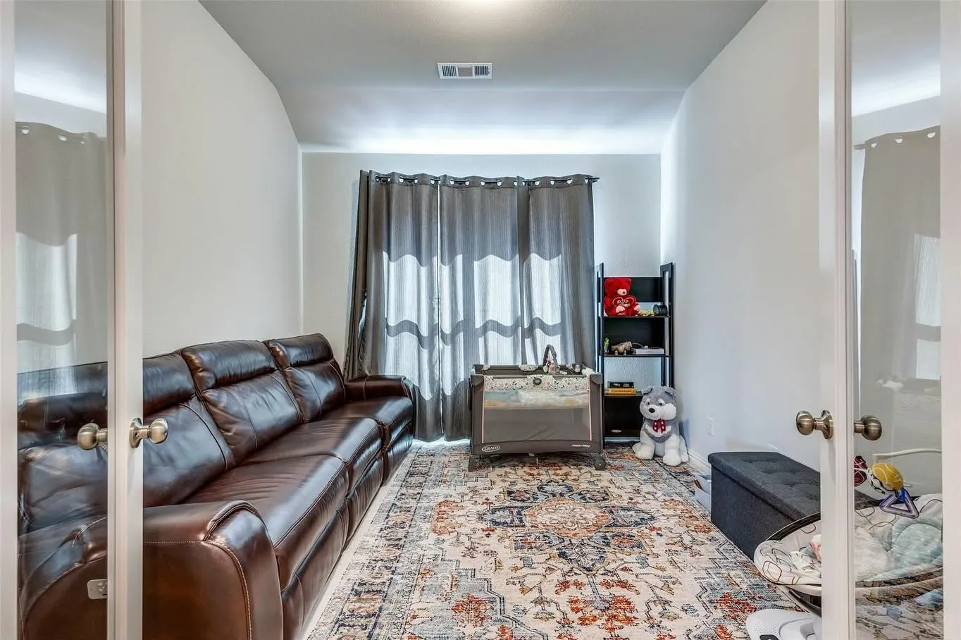 Single Family Residence For Rent in Tarrant County , 1285 Saffron Street, Haslet, Texas 76052, 4 Bedroom, 3 Bathroom, 2 Garage spaces, 2,536 Sqft, built in 2023, mls#21387589, Real Estate Agent in Haslet, Homes For Rent in Tarrant county, Homes For Rent in Haslet, Realtor in Haslet Texas, Real Estate Brokerage Independent Realty Texas, Luminita Cordes Realtor
