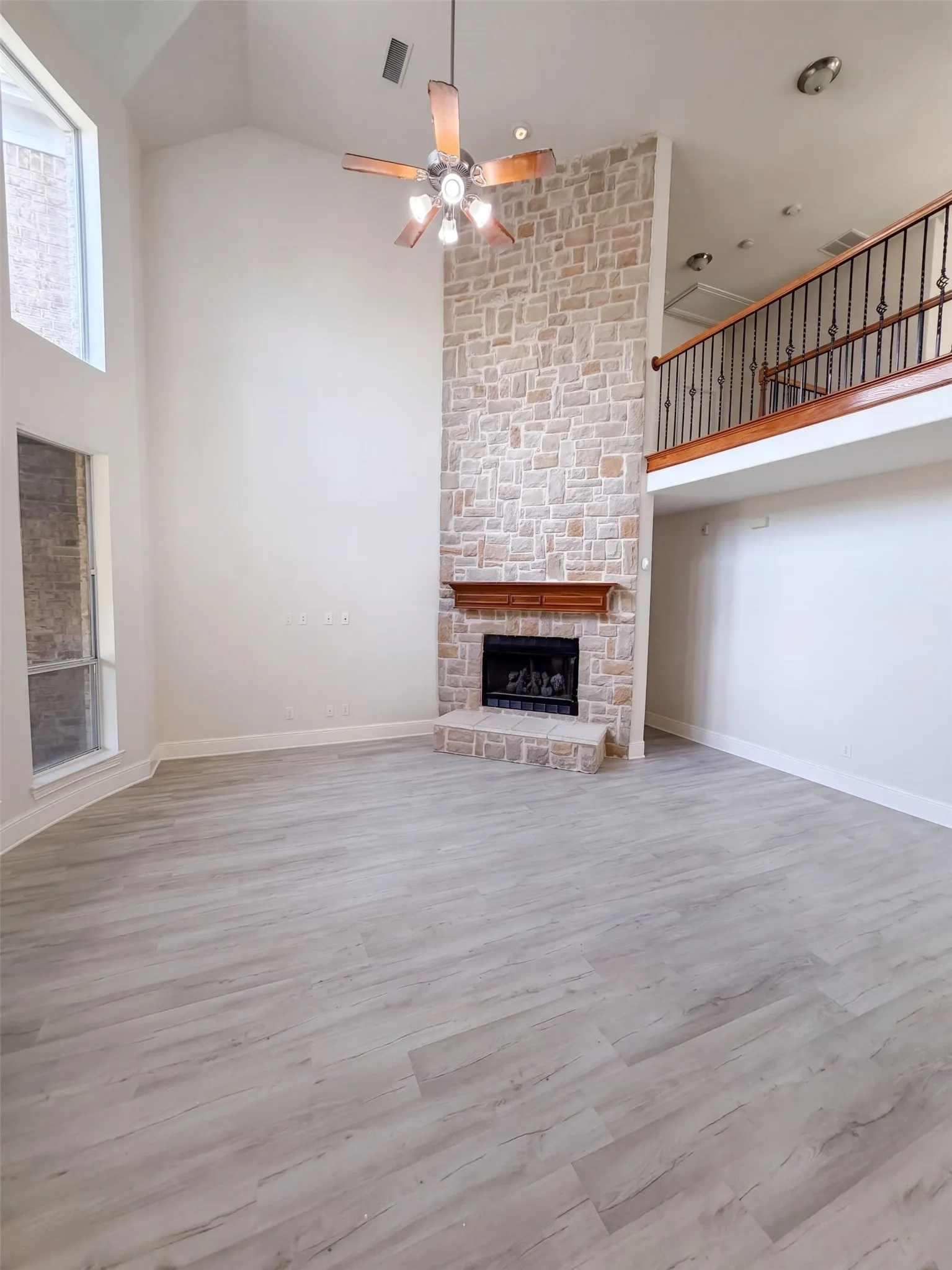 Single Family Residence For Sale in Denton County , 2716 Dearborn Lane, Frisco, Texas 75036, 5 Bedroom, 3 Bathroom, 2 Garage spaces, 3,593 Sqft, built in 2006, mls#21387586, Real Estate Agent in Frisco, Homes For Sale in Denton county, Homes For Sale in Frisco, Realtor in Frisco Texas, Real Estate Brokerage Independent Realty Texas, Luminita Cordes Realtor