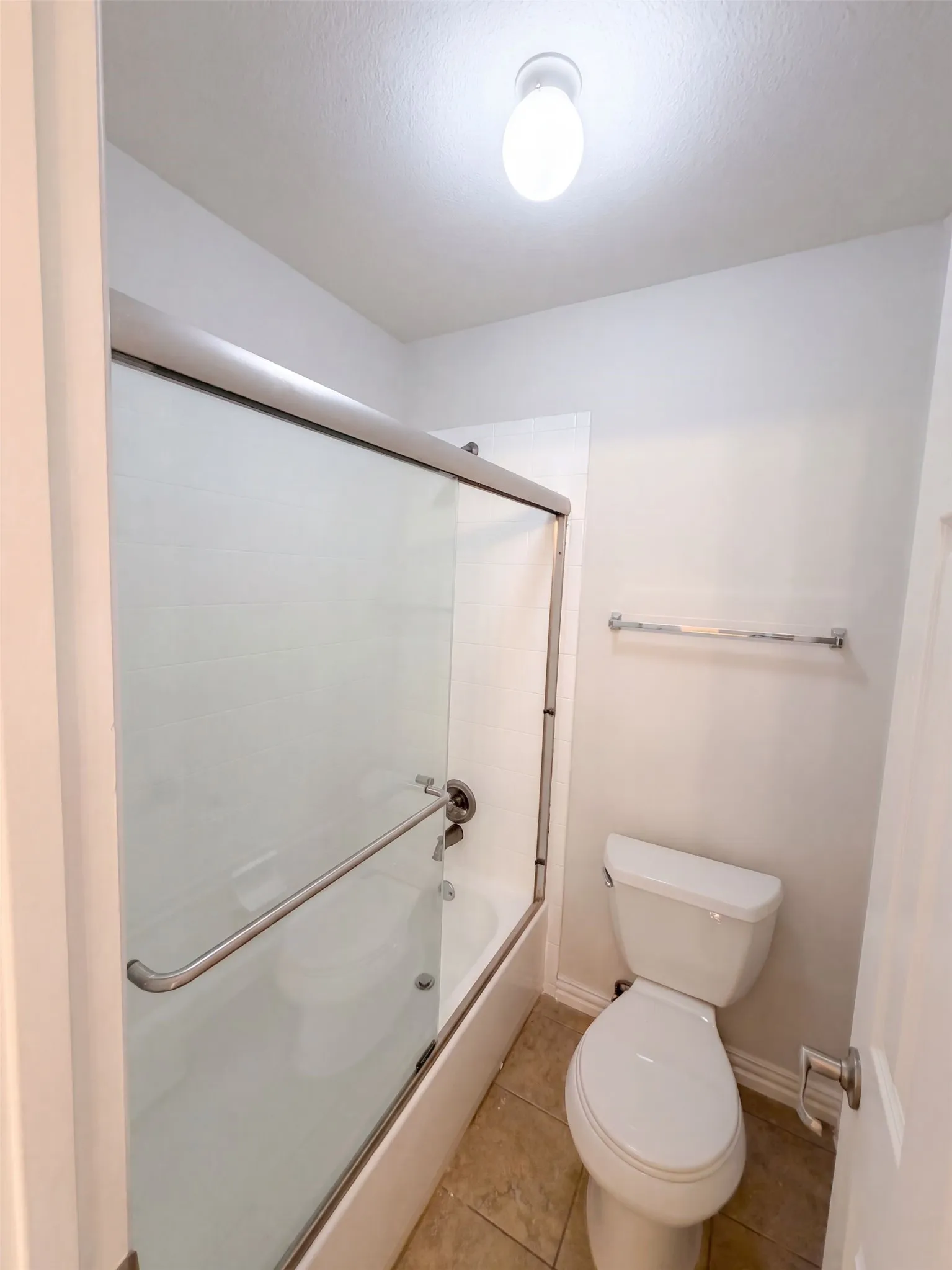 Single Family Residence For Sale in Denton County , 2716 Dearborn Lane, Frisco, Texas 75036, 5 Bedroom, 3 Bathroom, 2 Garage spaces, 3,593 Sqft, built in 2006, mls#21387586, Real Estate Agent in Frisco, Homes For Sale in Denton county, Homes For Sale in Frisco, Realtor in Frisco Texas, Real Estate Brokerage Independent Realty Texas, Luminita Cordes Realtor
