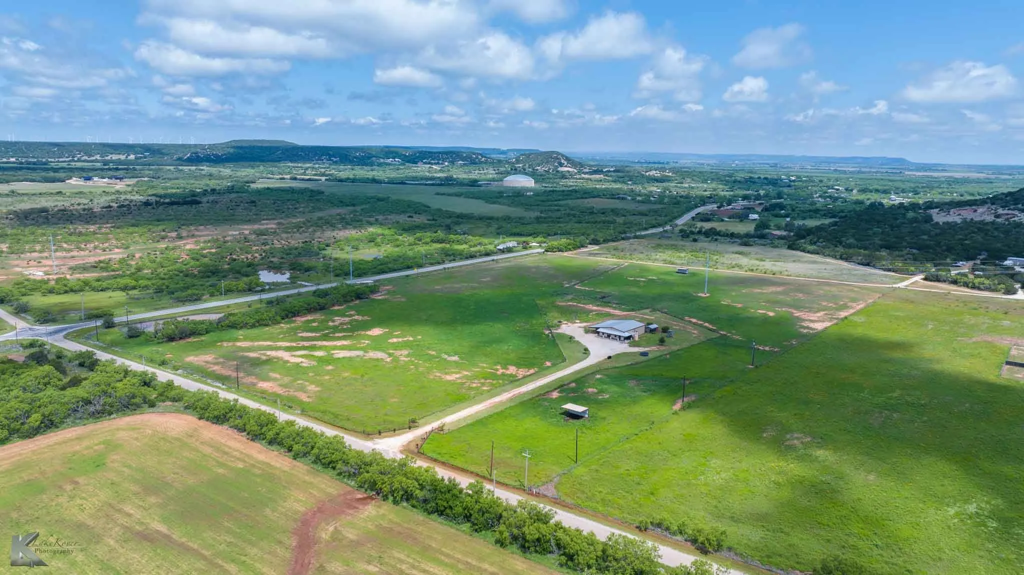 Single Family Residence For Sale in Taylor County , 2574 County Road 162, Ovalo, Texas 79541, 4 Bedroom, 2 Bathroom, Garage spaces, 2,400 Sqft, built in 2013, mls#21387592, Real Estate Agent in Ovalo, Homes For Sale in Taylor county, Homes For Sale in Ovalo, Realtor in Ovalo Texas, Real Estate Brokerage Independent Realty Texas, Luminita Cordes Realtor