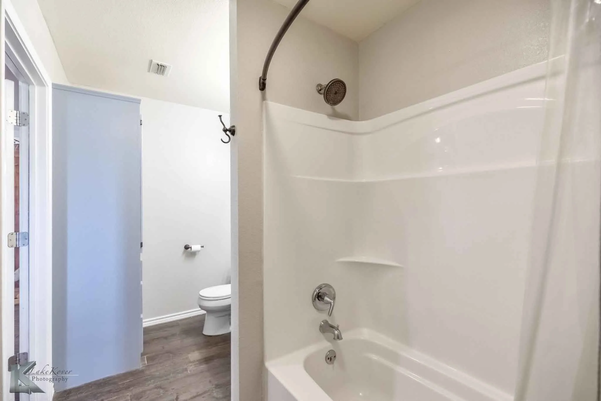 Single Family Residence For Sale in Taylor County , 2574 County Road 162, Ovalo, Texas 79541, 4 Bedroom, 2 Bathroom, Garage spaces, 2,400 Sqft, built in 2013, mls#21387592, Real Estate Agent in Ovalo, Homes For Sale in Taylor county, Homes For Sale in Ovalo, Realtor in Ovalo Texas, Real Estate Brokerage Independent Realty Texas, Luminita Cordes Realtor
