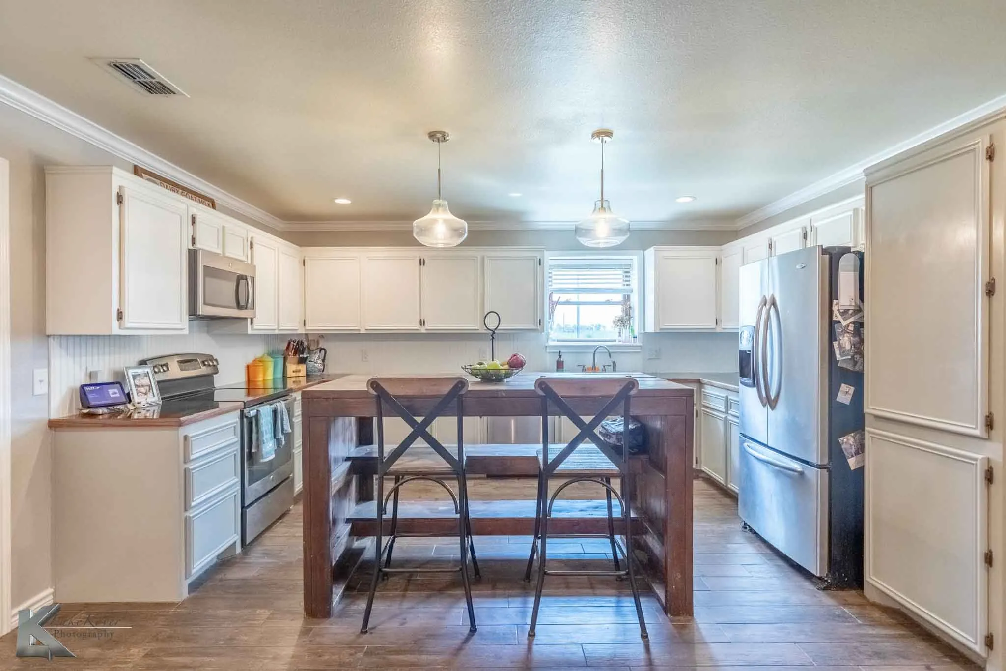 Single Family Residence For Sale in Taylor County , 2574 County Road 162, Ovalo, Texas 79541, 4 Bedroom, 2 Bathroom, Garage spaces, 2,400 Sqft, built in 2013, mls#21387592, Real Estate Agent in Ovalo, Homes For Sale in Taylor county, Homes For Sale in Ovalo, Realtor in Ovalo Texas, Real Estate Brokerage Independent Realty Texas, Luminita Cordes Realtor