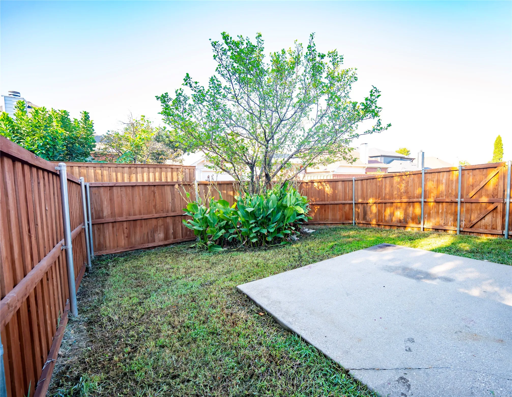 Single Family Residence For Rent in Denton County , 5521 Riverview Drive, The Colony, Texas 75056, 4 Bedroom, 2 Bathroom, 2 Garage spaces, 2,094 Sqft, built in 2001, mls#21387510, Real Estate Agent in The Colony, Homes For Rent in Denton county, Homes For Rent in The Colony, Realtor in The Colony Texas, Real Estate Brokerage Independent Realty Texas, Luminita Cordes Realtor