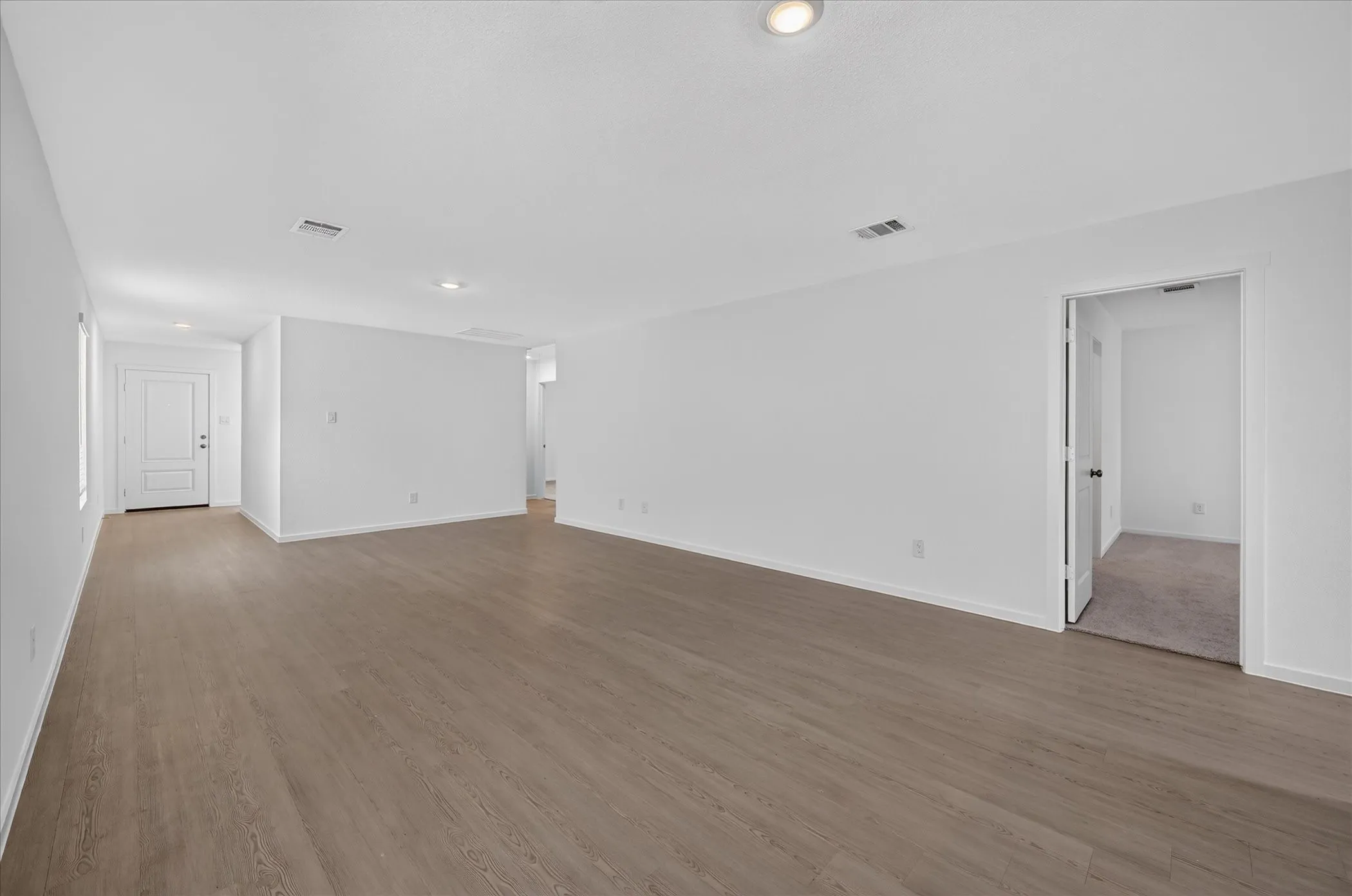 Single Family Residence For Rent in Collin County , 5330 Cinnamon Lane, Princeton, Texas 75407, 3 Bedroom, 2 Bathroom, 2 Garage spaces, 1,411 Sqft, built in 2026, mls#21387611, Real Estate Agent in Princeton, Homes For Rent in Collin county, Homes For Rent in Princeton, Realtor in Princeton Texas, Real Estate Brokerage Independent Realty Texas, Luminita Cordes Realtor