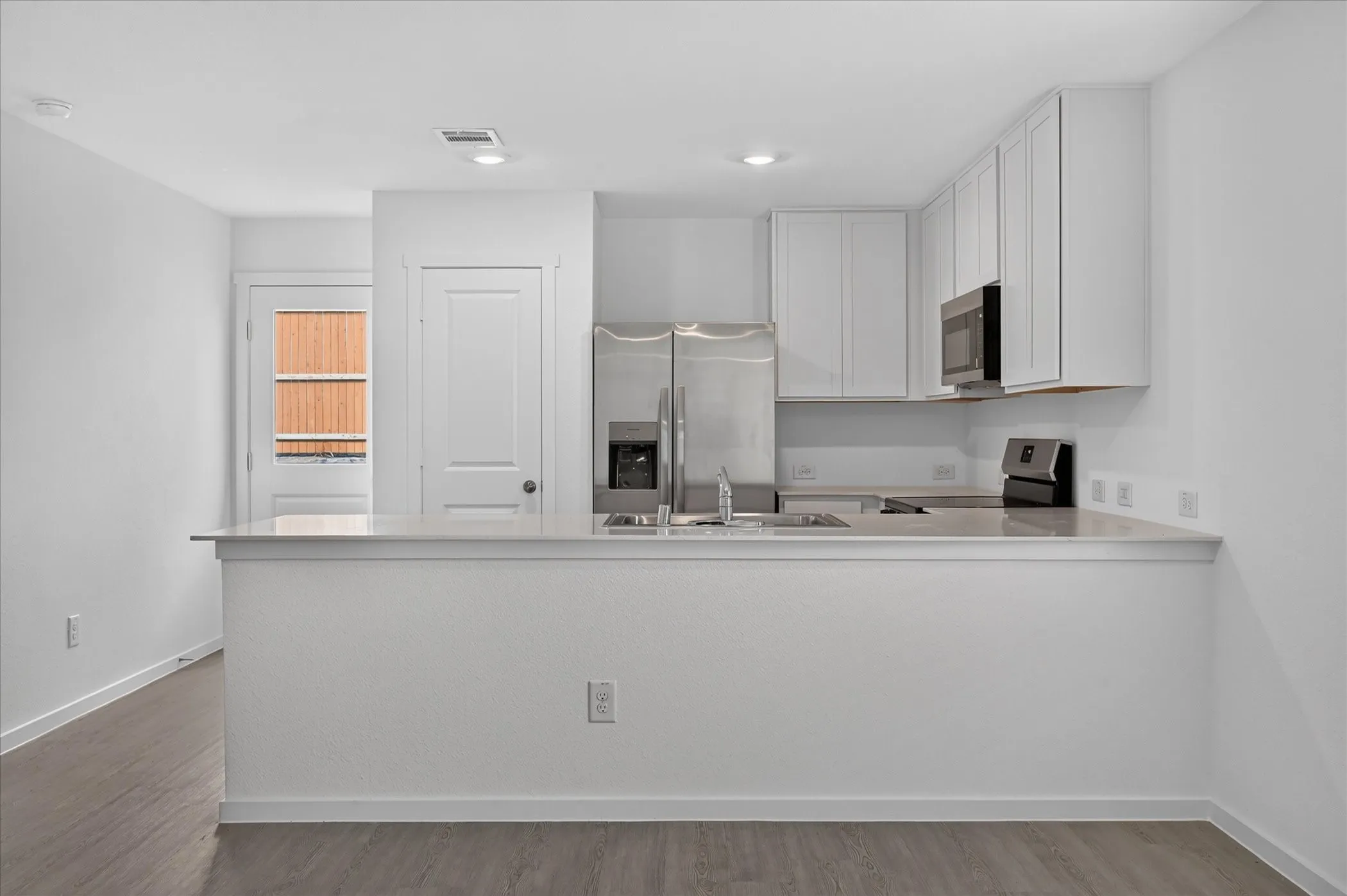 Single Family Residence For Rent in Collin County , 5330 Cinnamon Lane, Princeton, Texas 75407, 3 Bedroom, 2 Bathroom, 2 Garage spaces, 1,411 Sqft, built in 2026, mls#21387611, Real Estate Agent in Princeton, Homes For Rent in Collin county, Homes For Rent in Princeton, Realtor in Princeton Texas, Real Estate Brokerage Independent Realty Texas, Luminita Cordes Realtor