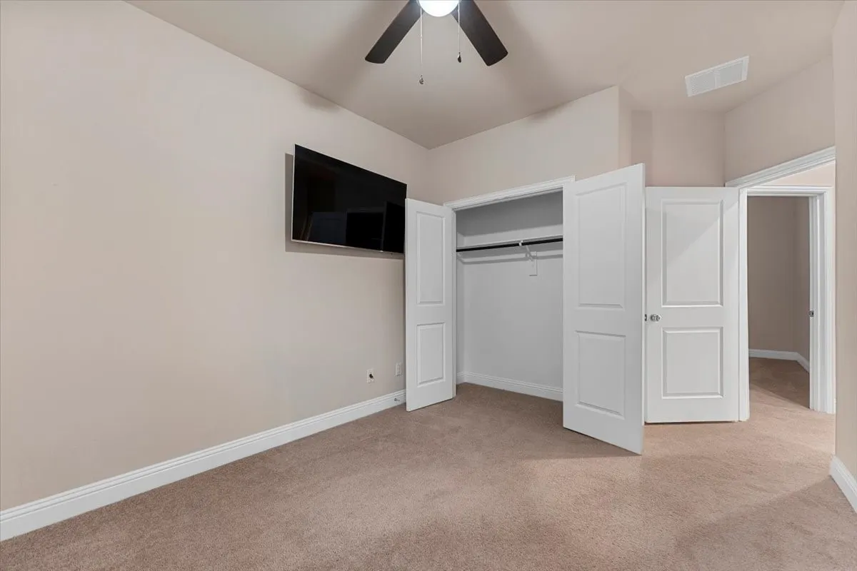 Single Family Residence For Rent in Collin County , 207 Congaree Road, Allen, Texas 75002, 4 Bedroom, 4 Bathroom, 2 Garage spaces, 2,001 Sqft, built in 2020, mls#21387053, Real Estate Agent in Allen, Homes For Rent in Collin county, Homes For Rent in Allen, Realtor in Allen Texas, Real Estate Brokerage Independent Realty Texas, Luminita Cordes Realtor