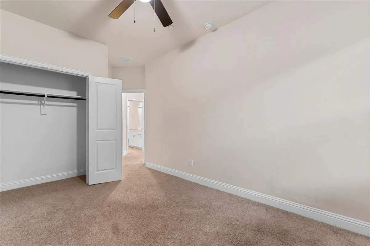 Single Family Residence For Rent in Collin County , 207 Congaree Road, Allen, Texas 75002, 4 Bedroom, 4 Bathroom, 2 Garage spaces, 2,001 Sqft, built in 2020, mls#21387053, Real Estate Agent in Allen, Homes For Rent in Collin county, Homes For Rent in Allen, Realtor in Allen Texas, Real Estate Brokerage Independent Realty Texas, Luminita Cordes Realtor