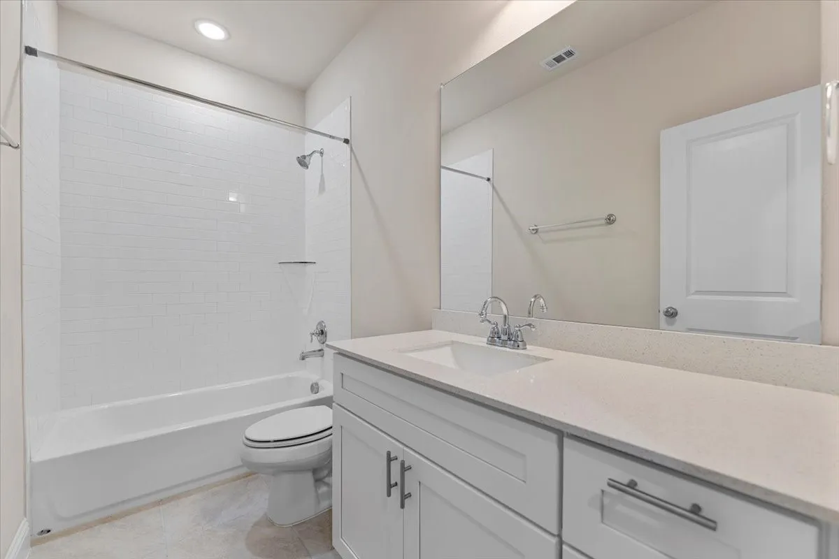 Single Family Residence For Rent in Collin County , 207 Congaree Road, Allen, Texas 75002, 4 Bedroom, 4 Bathroom, 2 Garage spaces, 2,001 Sqft, built in 2020, mls#21387053, Real Estate Agent in Allen, Homes For Rent in Collin county, Homes For Rent in Allen, Realtor in Allen Texas, Real Estate Brokerage Independent Realty Texas, Luminita Cordes Realtor